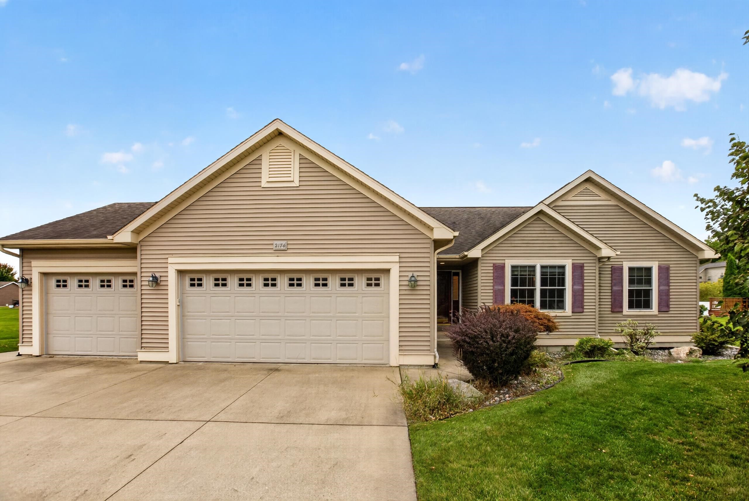 Single family home for sale at 2174 Jaime Dr, Bay City, MI 48706 | MLS# 50222287