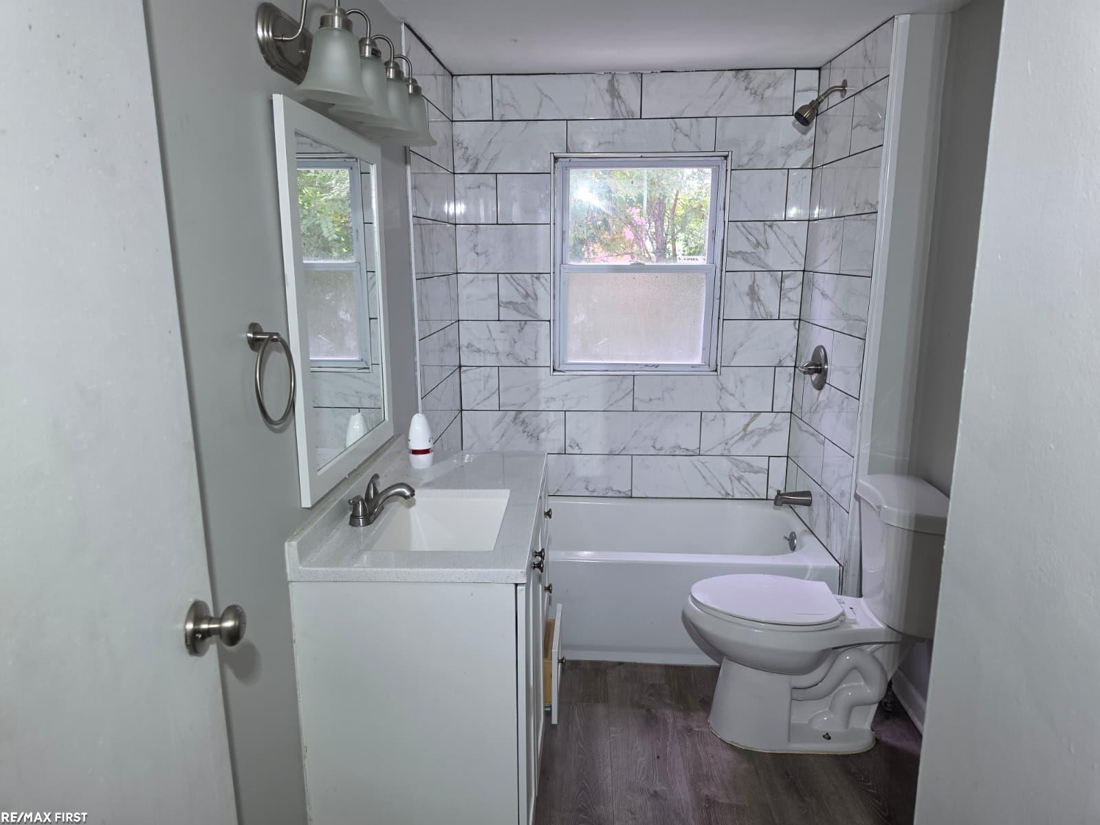 Photo 4 of Single family home for sale at 21356 Westview Ave, Ferndale, MI 48220 | MLS# 58050222288 | Listing updated on 2026-09-18