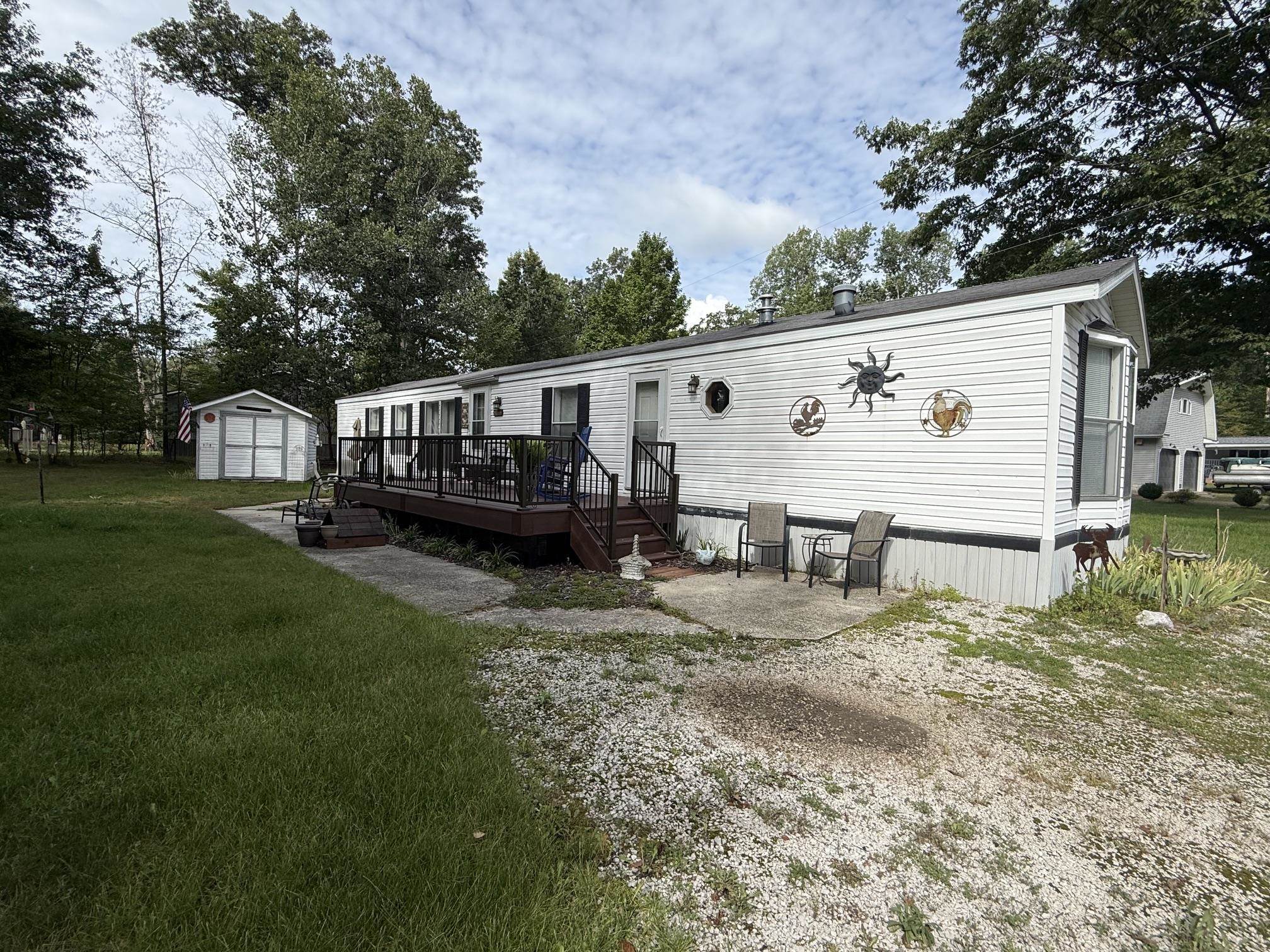 Photo 2 of Single family home for sale at 1859 Pratt Lake Rd, Gladwin, MI 48624 | MLS# 50222290 | Listing updated on 2026-09-18