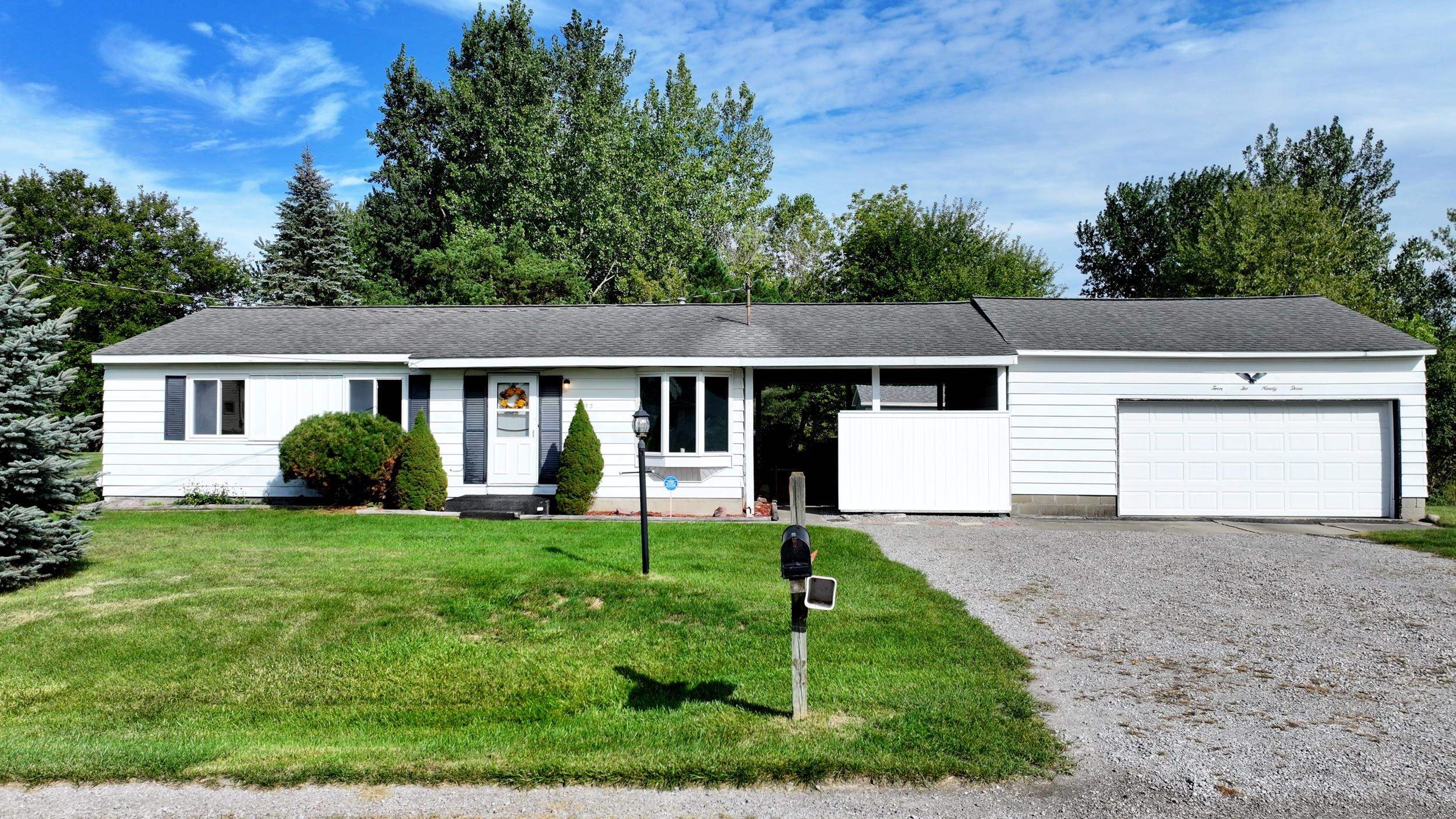 Single family home for sale at 2293 Michigan Ave Rd, Bay City, MI 48708 | MLS# 50222295