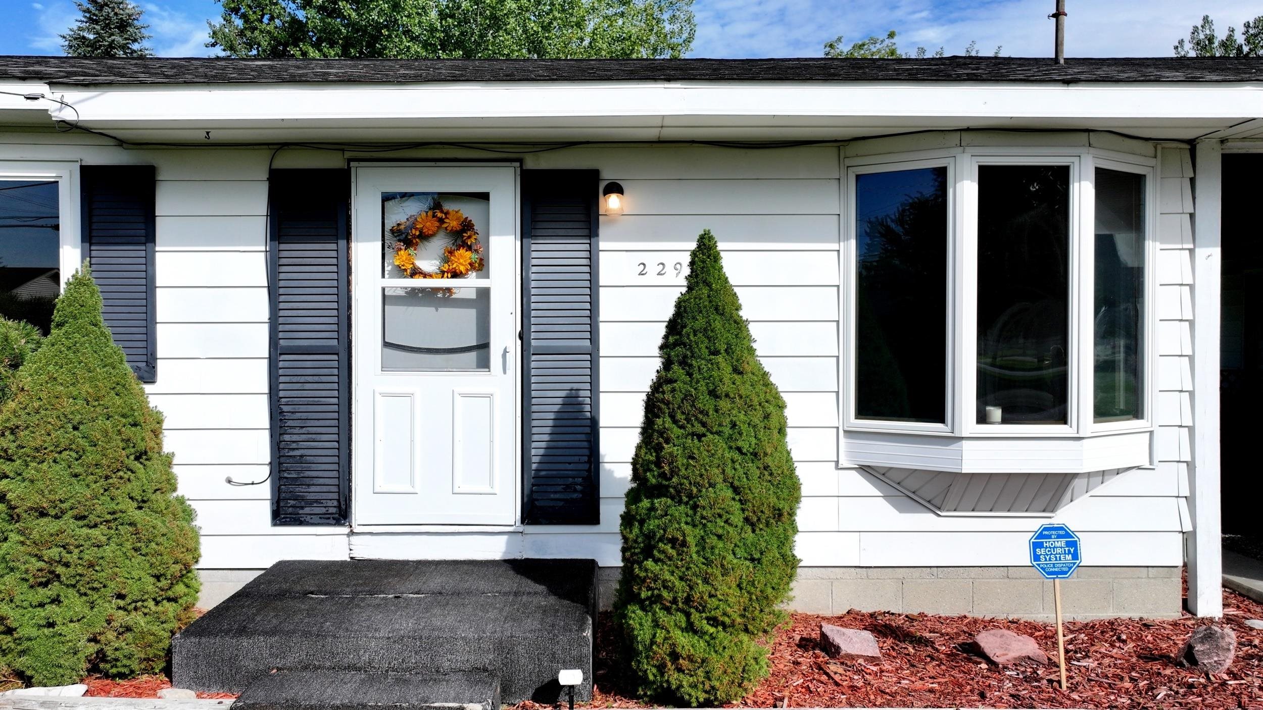 Photo 2 of Single family home for sale at 2293 Michigan Ave Rd, Bay City, MI 48708 | MLS# 50222295 | Listing updated on 2026-09-18