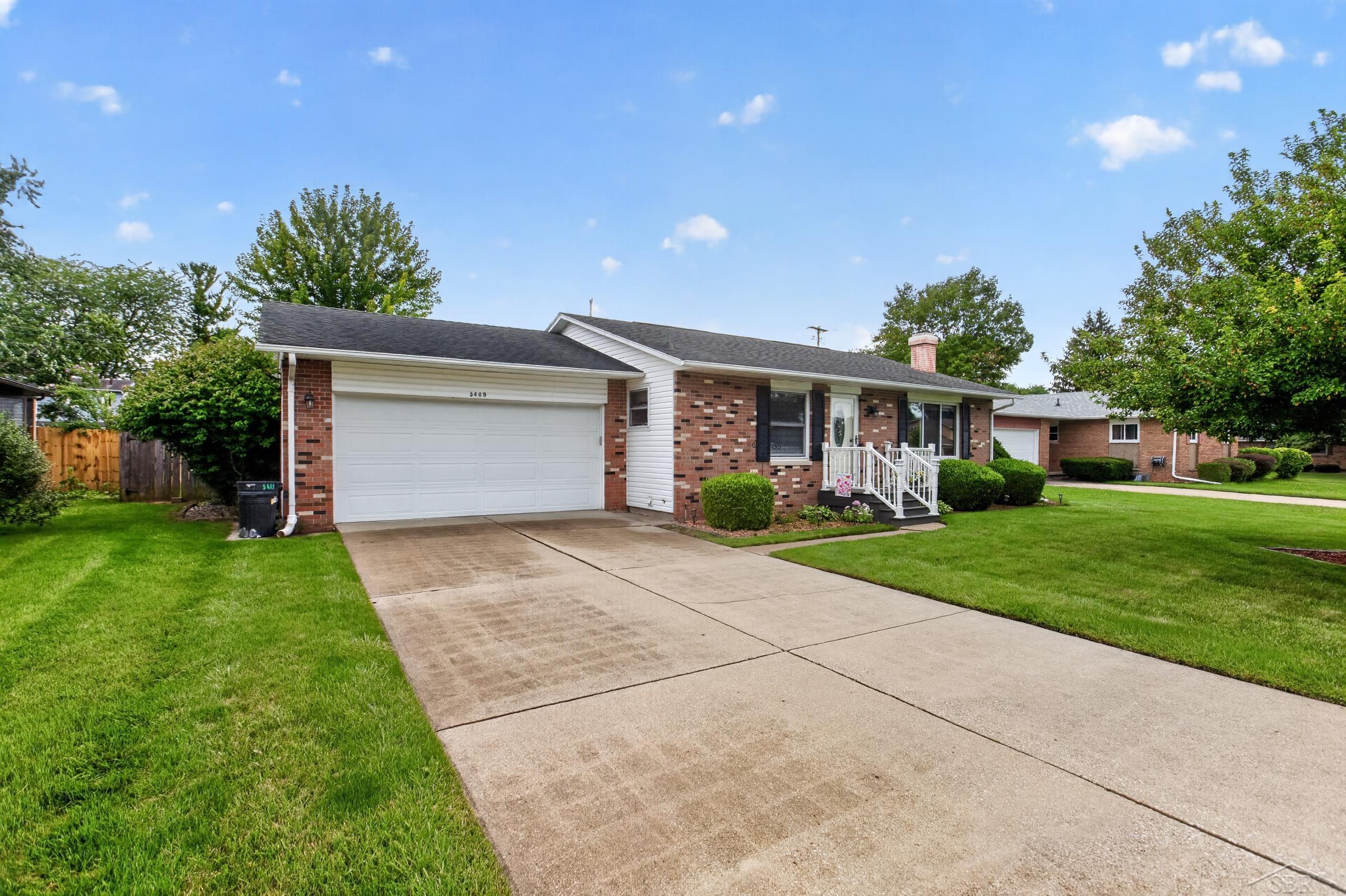Photo 2 of Single family home for sale at 5469 Mary Ct, Saginaw, MI 48603 | MLS# 61050222297 | Listing updated on 2026-09-18