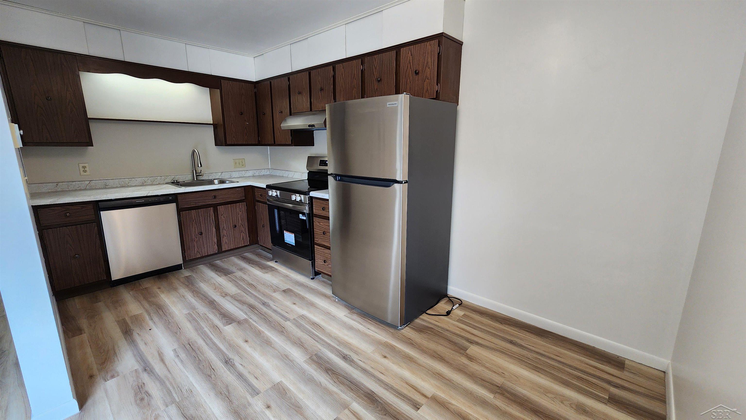 Photo 3 of Condo for sale at 240 W Tuscola St #11, Frankenmuth, MI 48734 | MLS# 50222303 | Listing updated on 2026-09-18