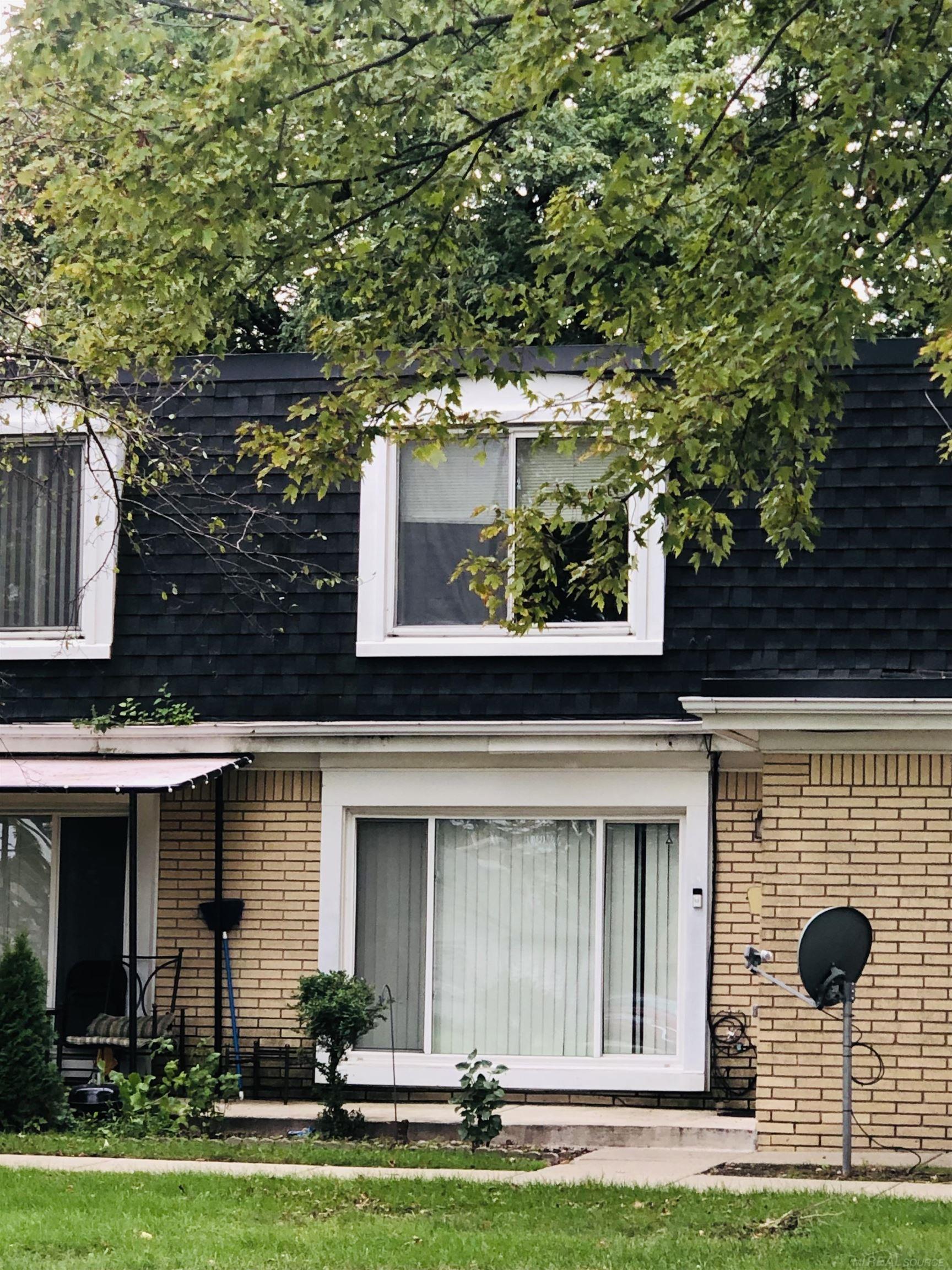 Photo 1 of Condo for sale at 29840 City Ctr Dr #2, Warren, MI 48093 | MLS# 50222306 | Listing updated on 2026-09-19