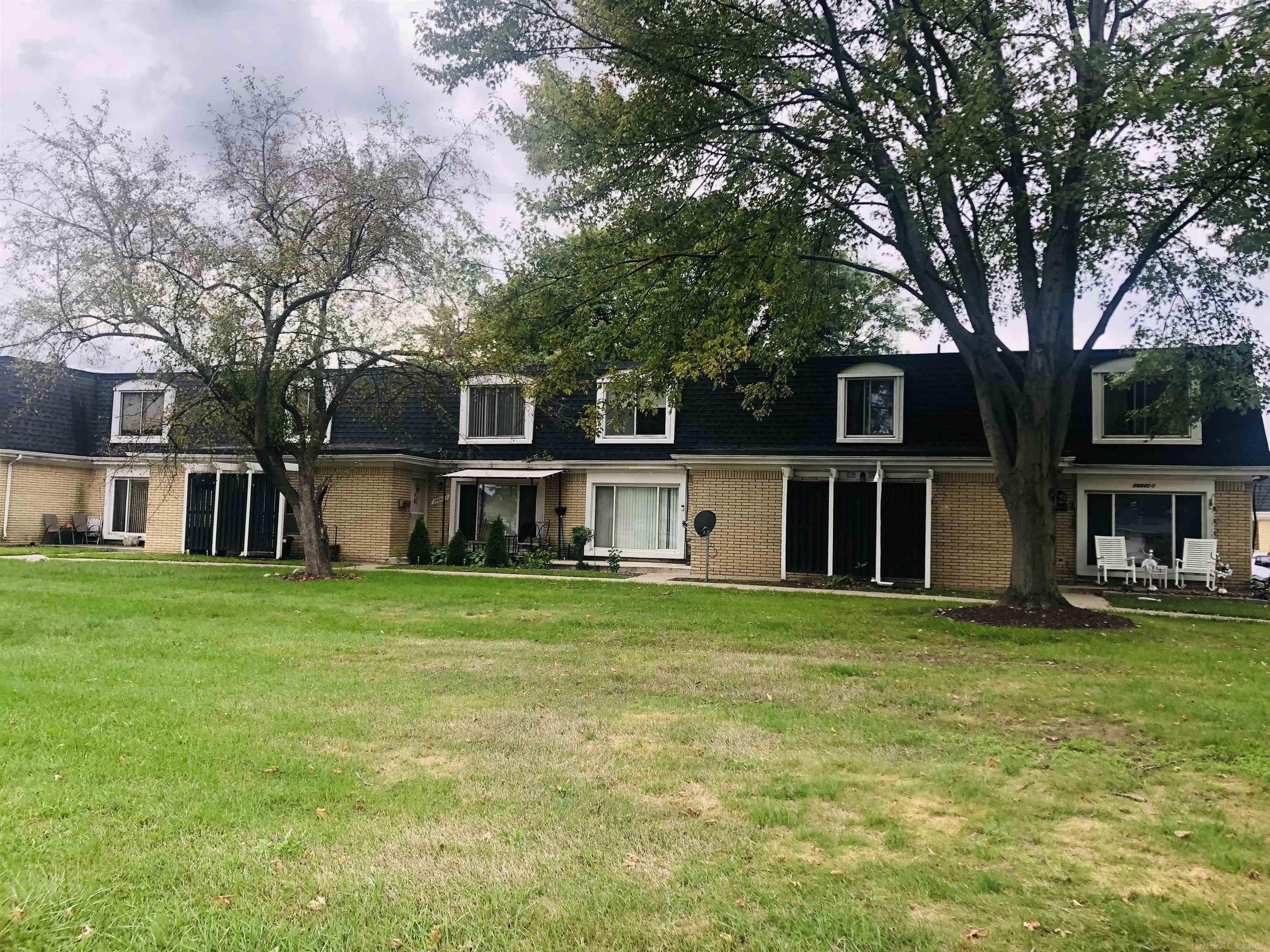 Photo 2 of Condo for sale at 29840 City Ctr Dr #2, Warren, MI 48093 | MLS# 50222306 | Listing updated on 2026-09-19