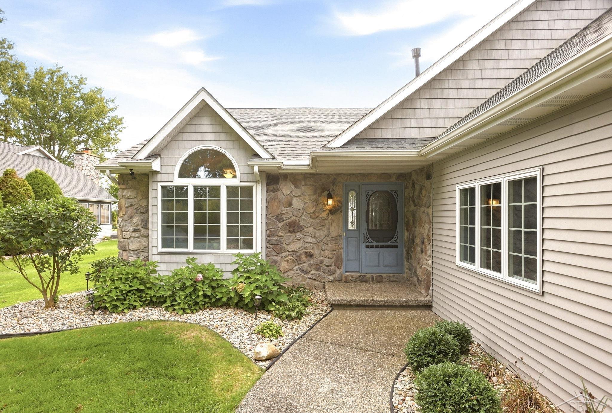 Photo 4 of Condo for sale at 1100 Cove Ct, Au Gres, MI 48703 | MLS# 61050222311 | Listing updated on 2026-09-18