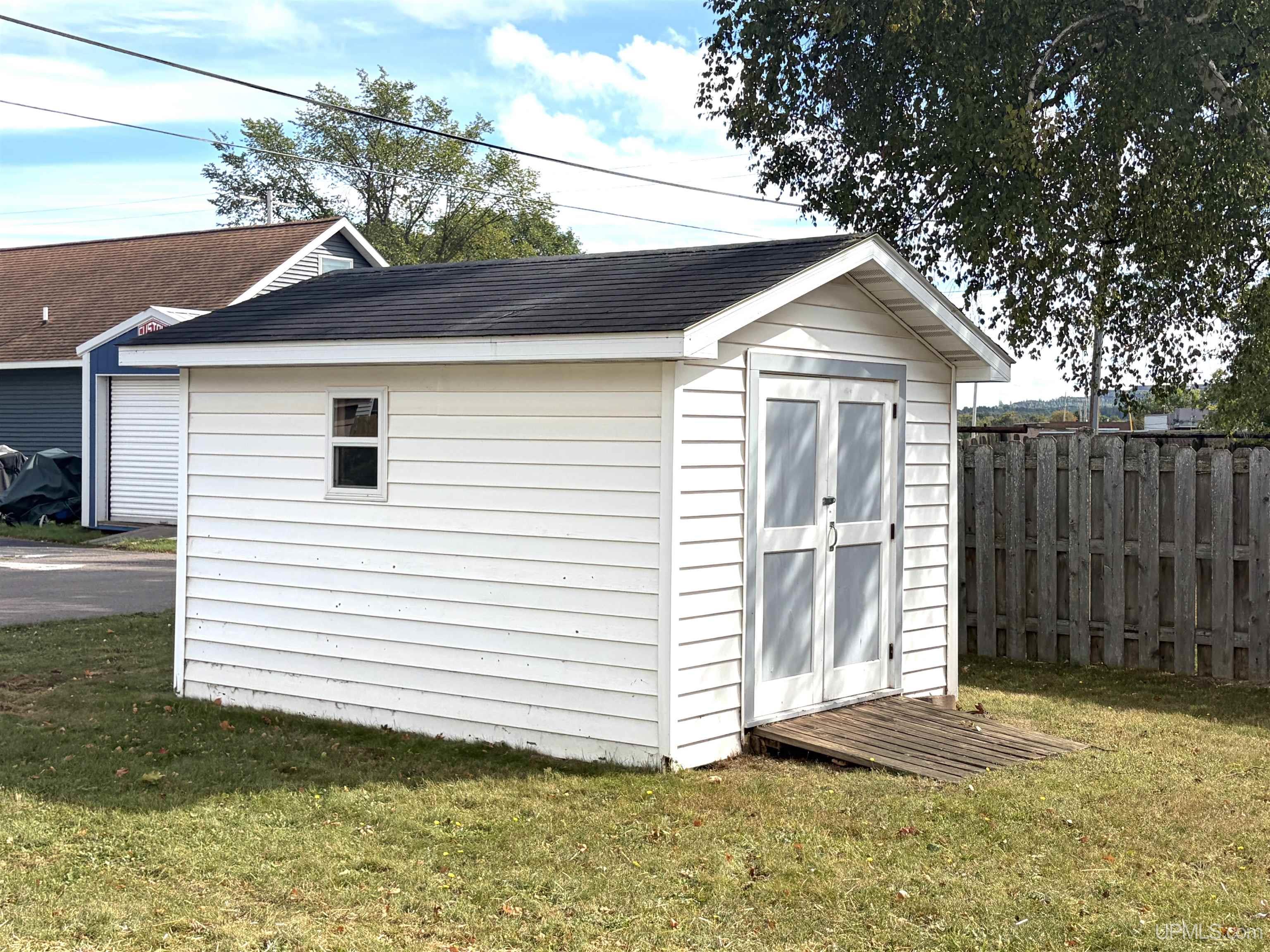 Photo 4 of Single family home for sale at 1836 Prairie Ave, Ishpeming, MI 49849 | MLS# 50222314 | Listing updated on 2026-09-30