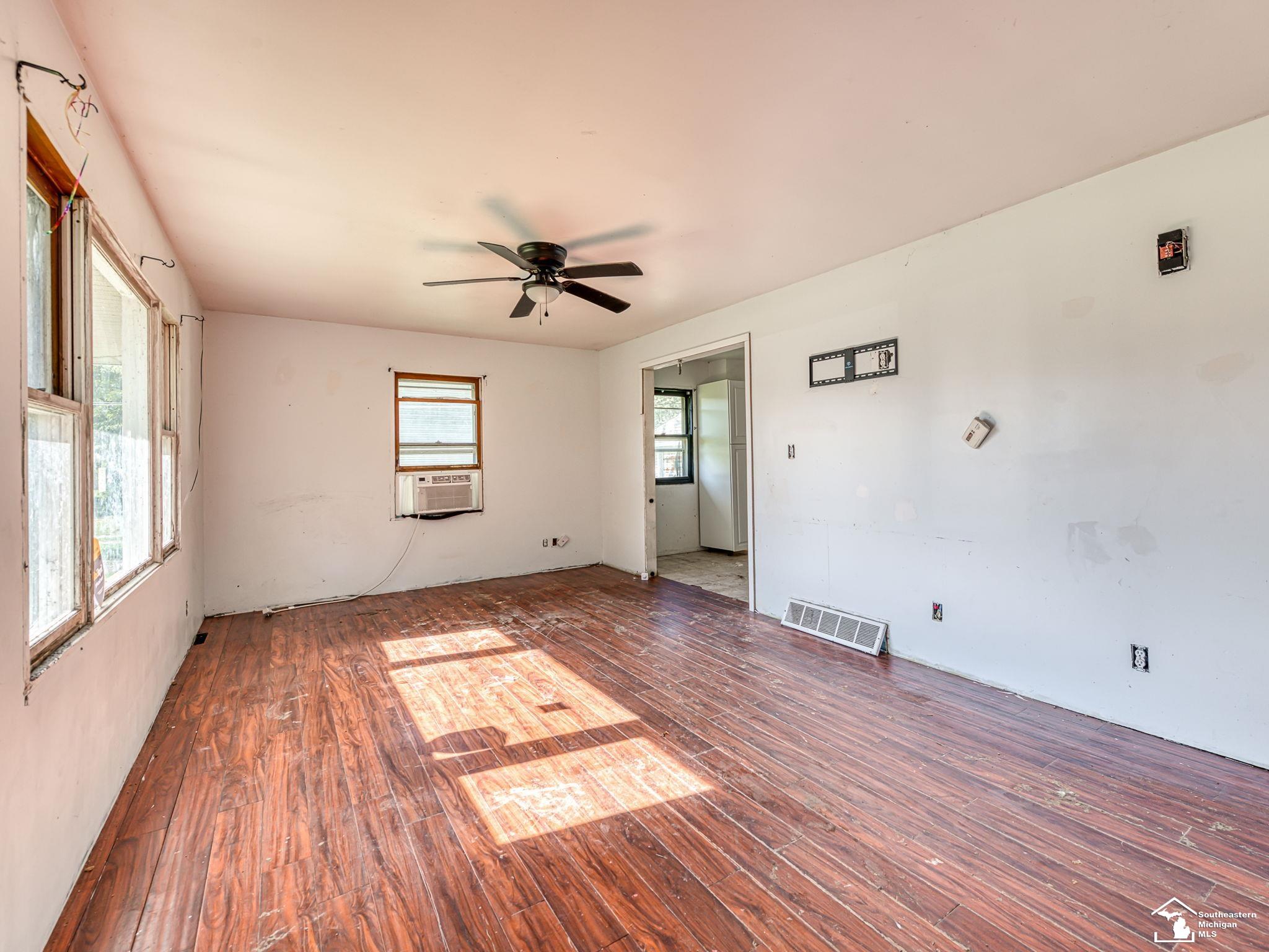 Photo 2 of Single family home for sale at 13781 Laplaisance Rd, Monroe, MI 48161 | MLS# 57050222316 | Listing updated on 2026-09-21