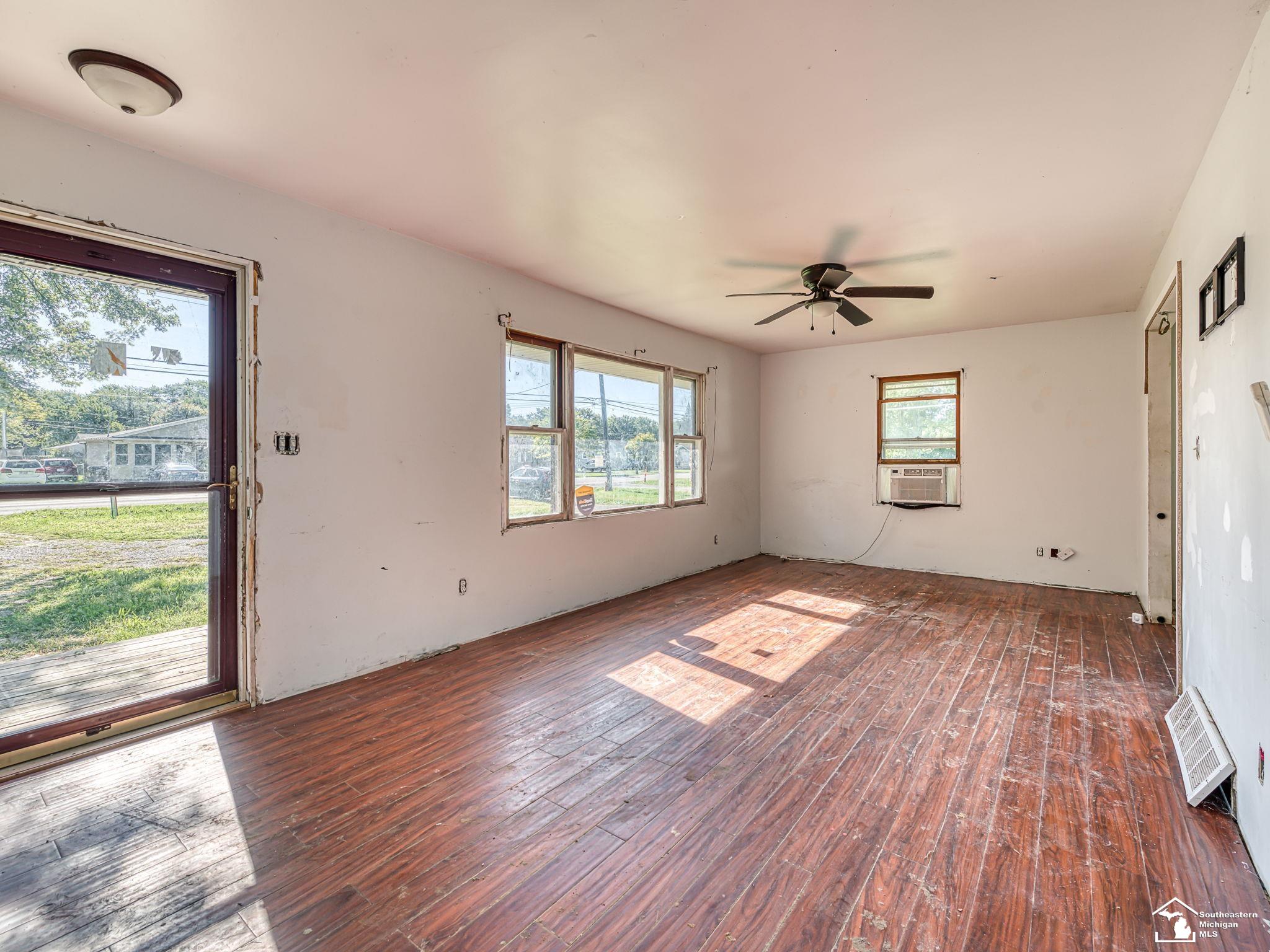 Photo 3 of Single family home for sale at 13781 Laplaisance Rd, Monroe, MI 48161 | MLS# 57050222316 | Listing updated on 2026-09-21