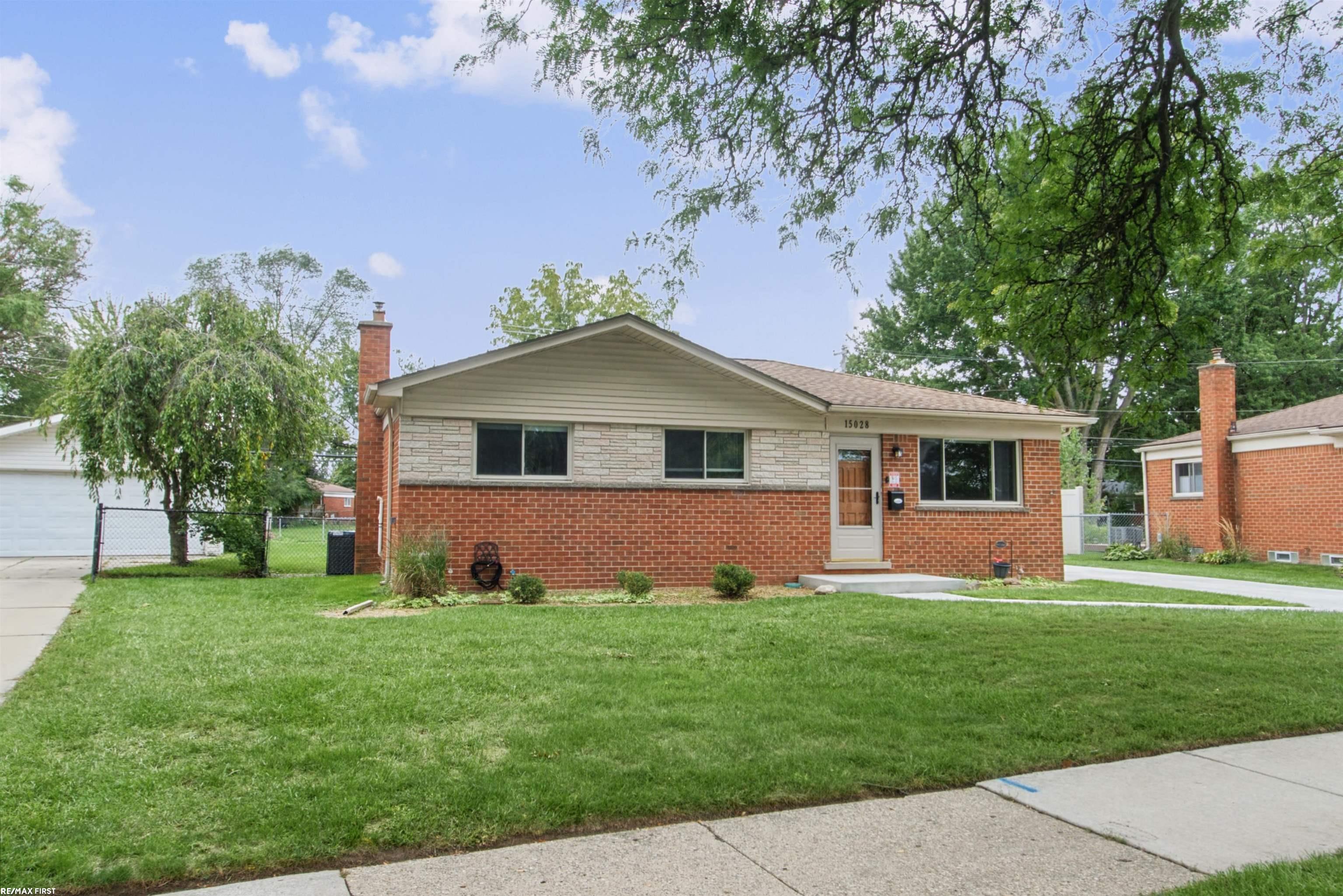 Photo 2 of Single family home for sale at 15028 Masonic Blvd, Warren, MI 48088 | MLS# 58050222319 | Listing updated on 2026-09-19