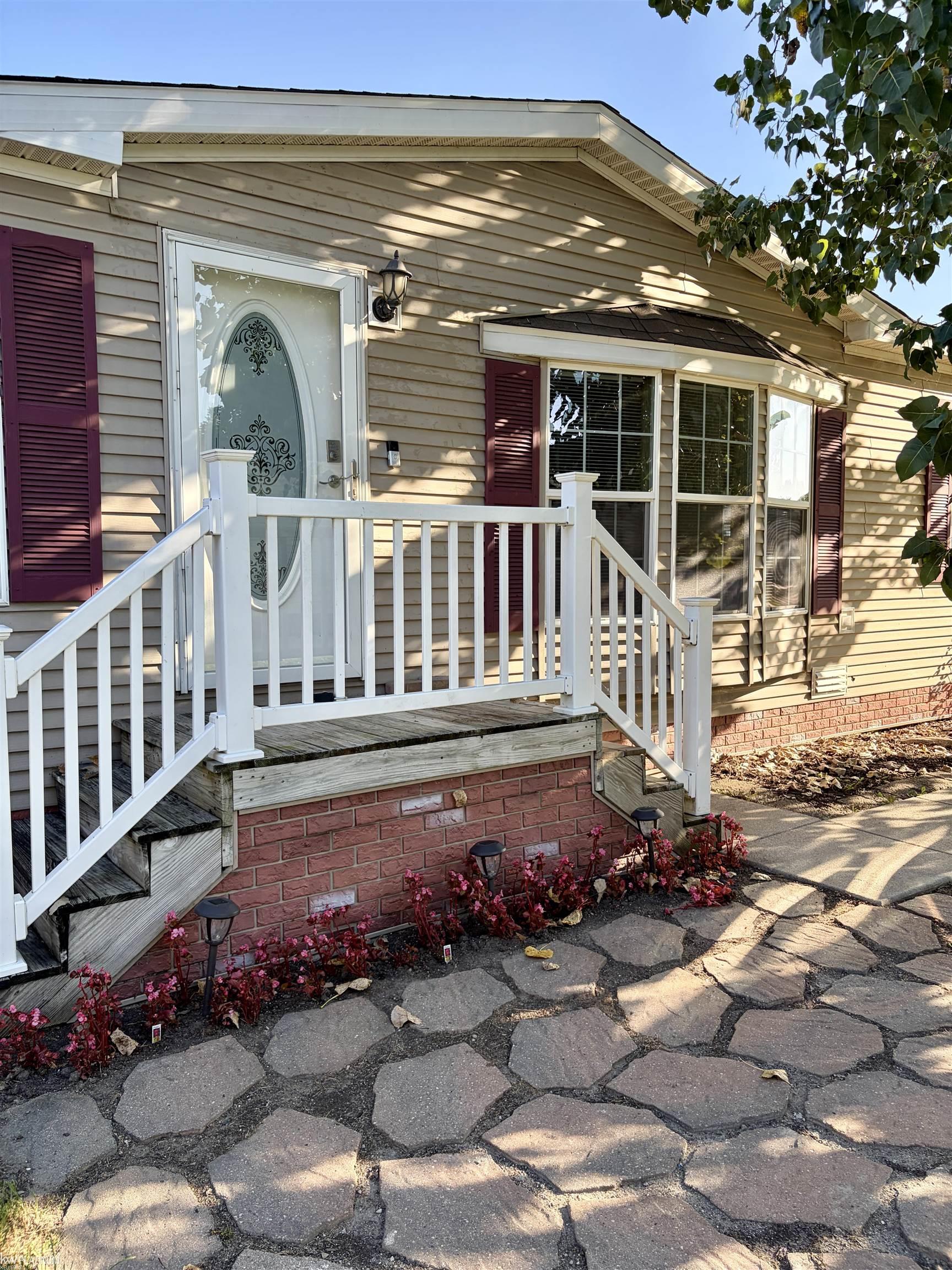 Photo 4 of Single family home for sale at 52517 Green Ash Ct, Chesterfield, MI 48051 | MLS# 58050222326 | Listing updated on 2026-09-19