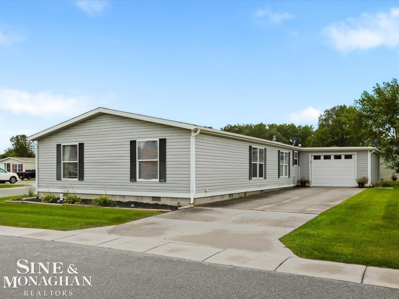 Photo 2 of Single family home for sale at 3211 Keewahdin Lot 9 Rd, Fort Gratiot, MI 48059 | MLS# 58050222327 | Listing updated on 2026-09-19