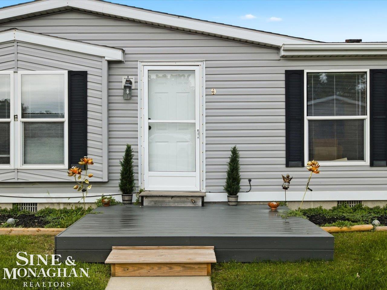 Photo 4 of Single family home for sale at 3211 Keewahdin Lot 9 Rd, Fort Gratiot, MI 48059 | MLS# 58050222327 | Listing updated on 2026-09-19