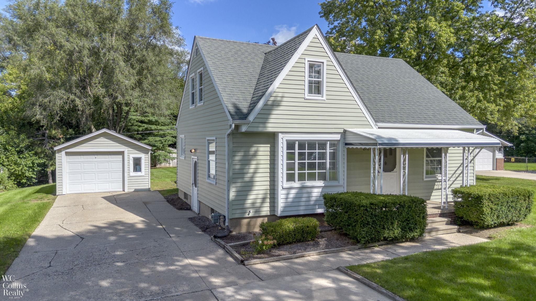 Photo 3 of Single family home for sale at 8181 Mary Ann Ave, Shelby Township, MI 48317 | MLS# 58050222331 | Listing updated on 2026-09-19