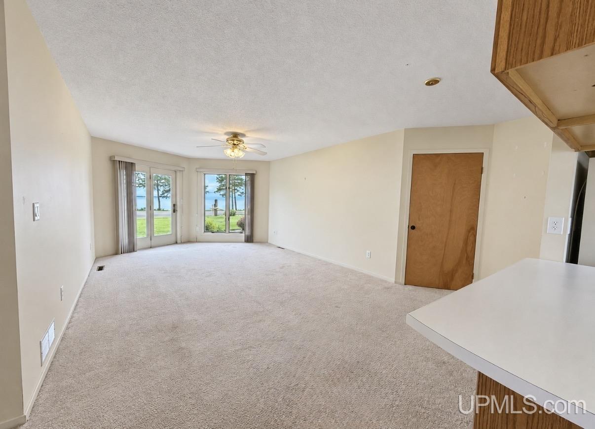 Photo 3 of Condo for sale at 2000 Lake Shore Dr #O, Gladstone, MI 49837 | MLS# 50222353 | Listing updated on 2026-09-19