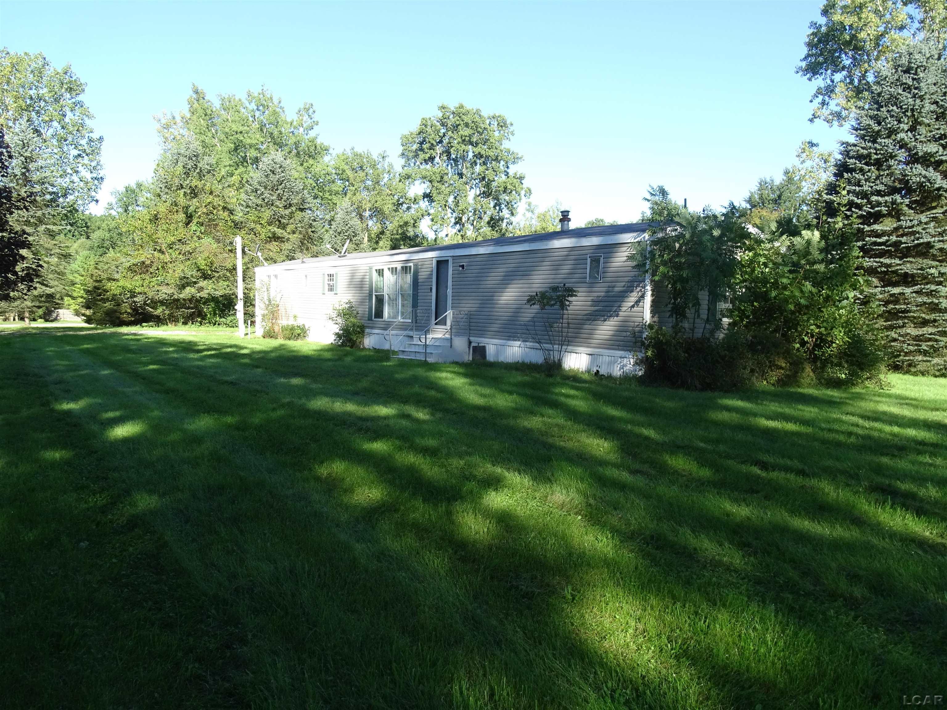 Photo 4 of Single family home for sale at 6627 Hallenbeck Hwy, Manitou Beach, MI 49253 | MLS# 56050222358 | Listing updated on 2026-09-25