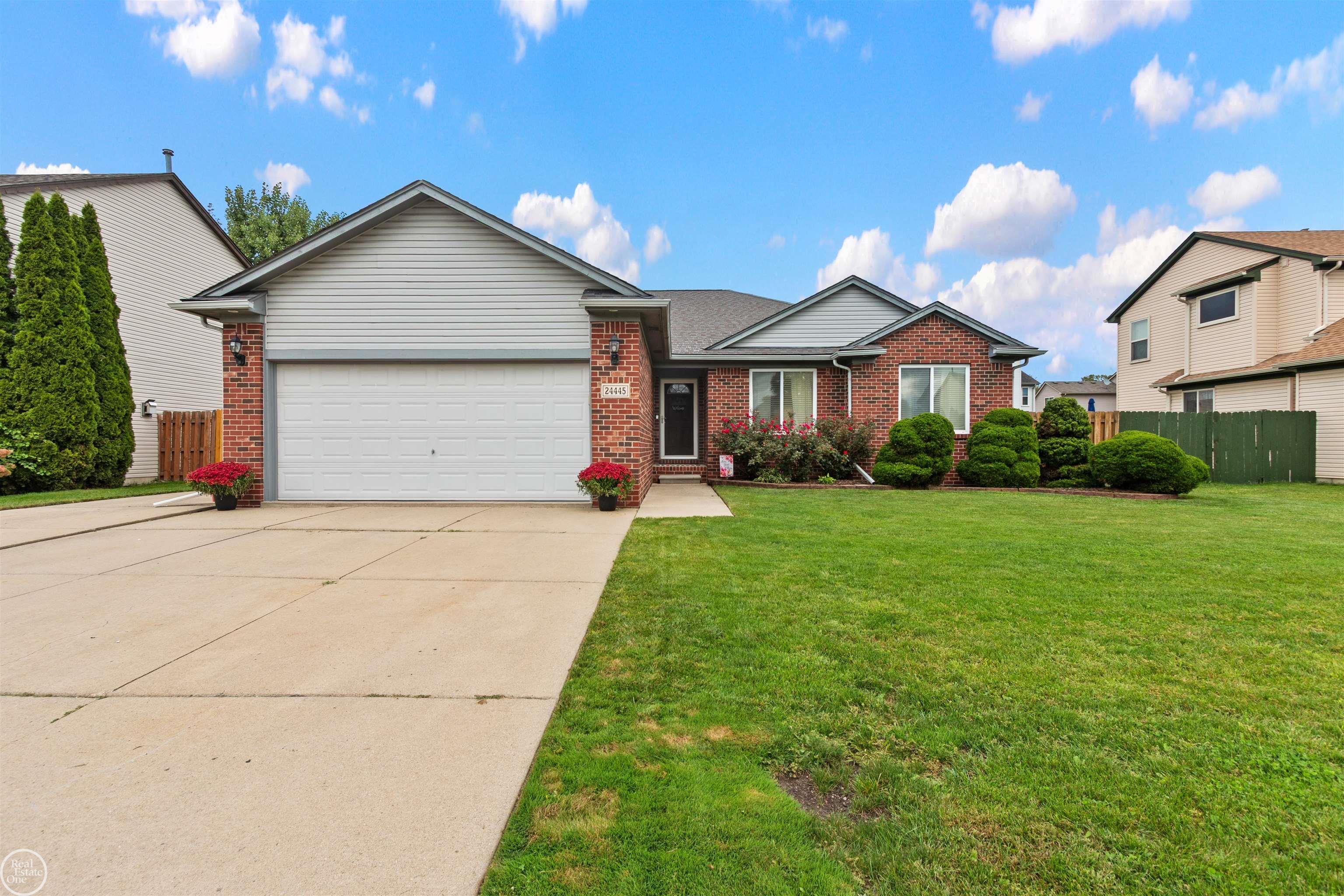 Photo 2 of Single family home for sale at 24445 Kolleen Ln, Clinton Township, MI 48035 | MLS# 58050222360 | Listing updated on 2026-10-02