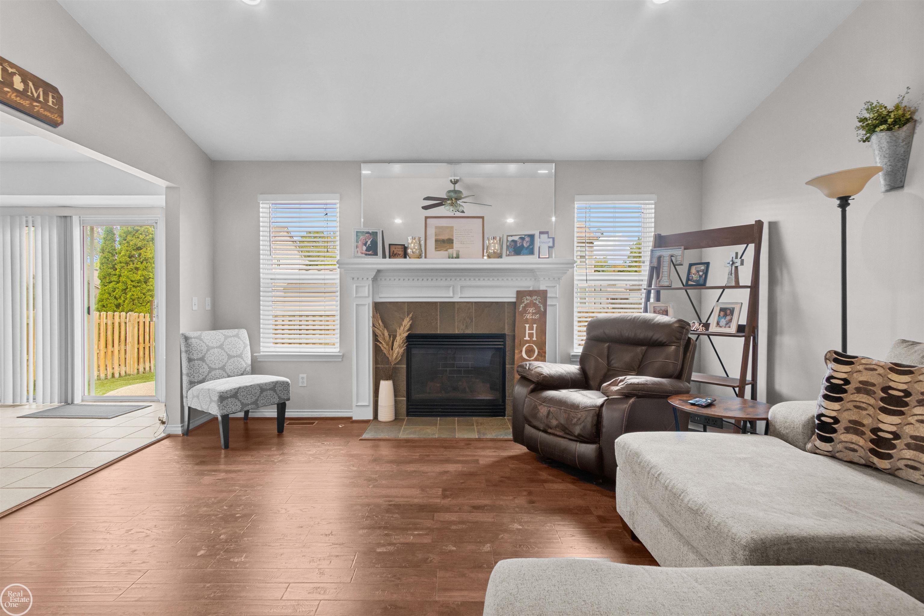 Photo 3 of Single family home for sale at 24445 Kolleen Ln, Clinton Township, MI 48035 | MLS# 58050222360 | Listing updated on 2026-10-02