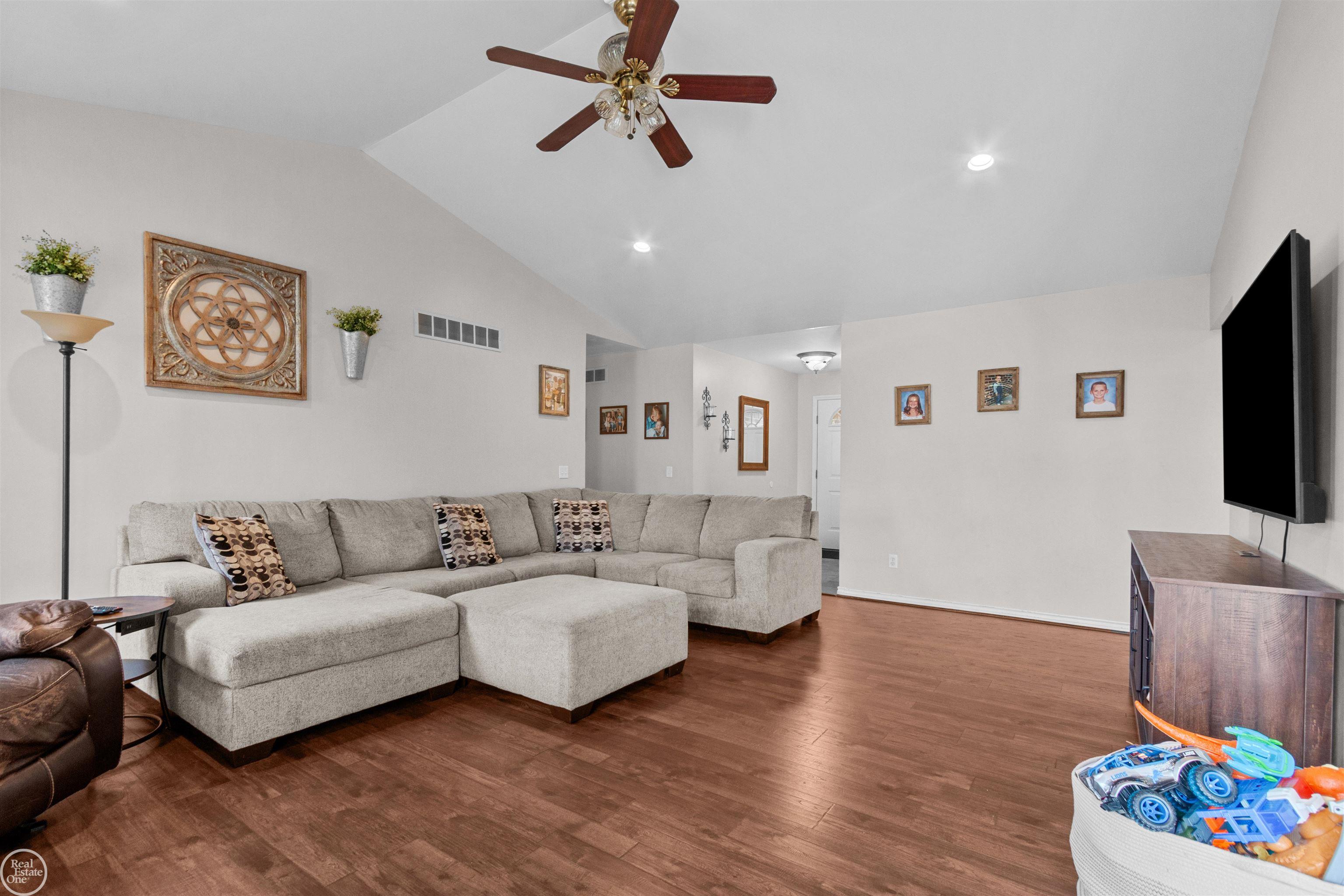 Photo 4 of Single family home for sale at 24445 Kolleen Ln, Clinton Township, MI 48035 | MLS# 58050222360 | Listing updated on 2026-10-02