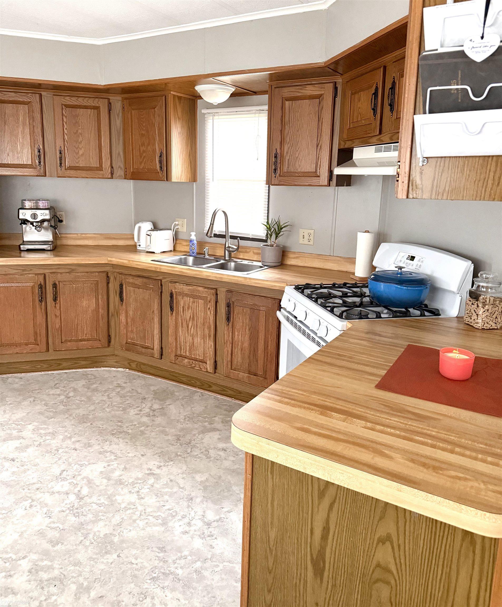 Photo 3 of Single family home for sale at 15330 Danseur Dr, Clinton Township, MI 48038 | MLS# 58050222375 | Listing updated on 2026-09-20