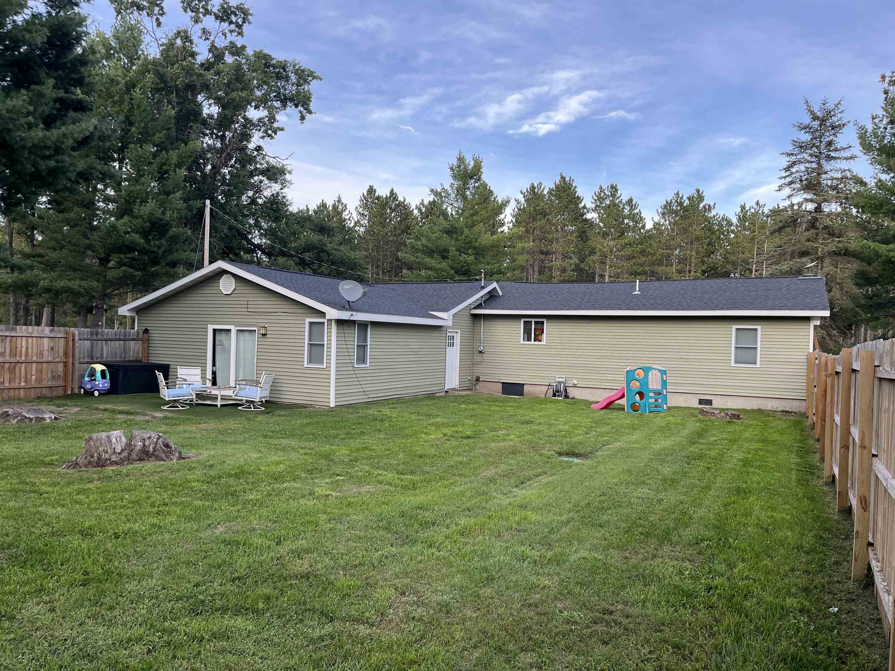 Photo 3 of Single family home for sale at 11706 Crapo Lake Rd, Grayling, MI 49738 | MLS# 50222385 | Listing updated on 2026-09-24