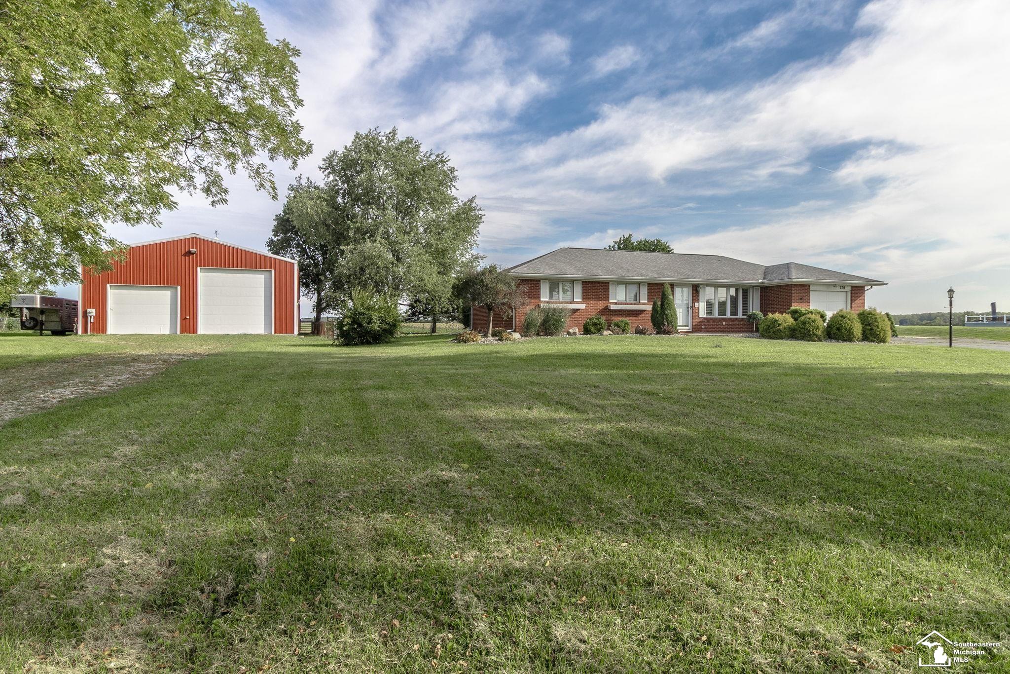 Photo 3 of Single family home for sale at 270 E Sterns Rd, Temperance, MI 48182 | MLS# 57050222386 | Listing updated on 2026-09-21