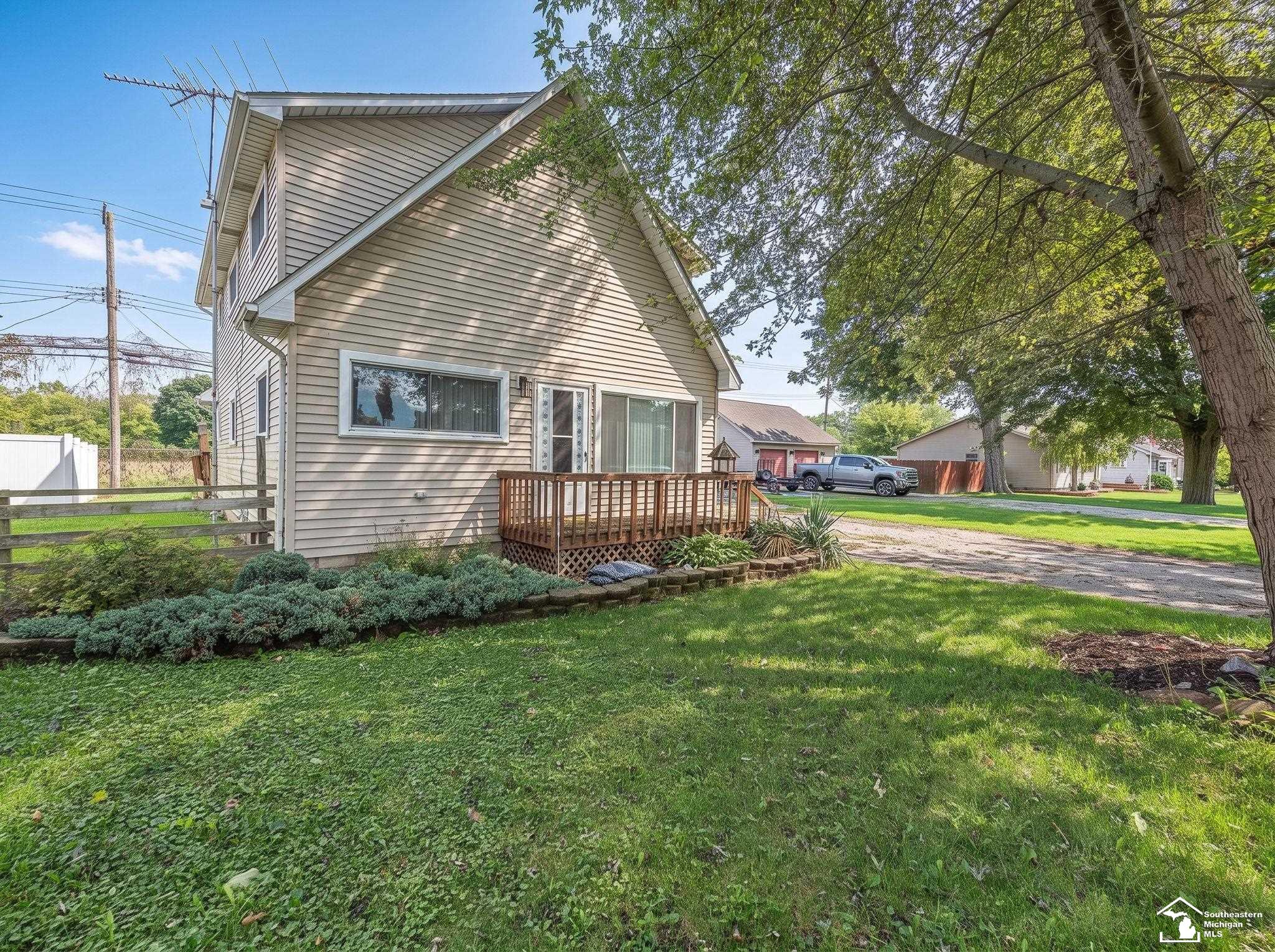 Photo 1 of Single family home for sale at 3223 Cloverdale St, Monroe, MI 48162 | MLS# 57050222409 | Listing updated on 2026-09-21