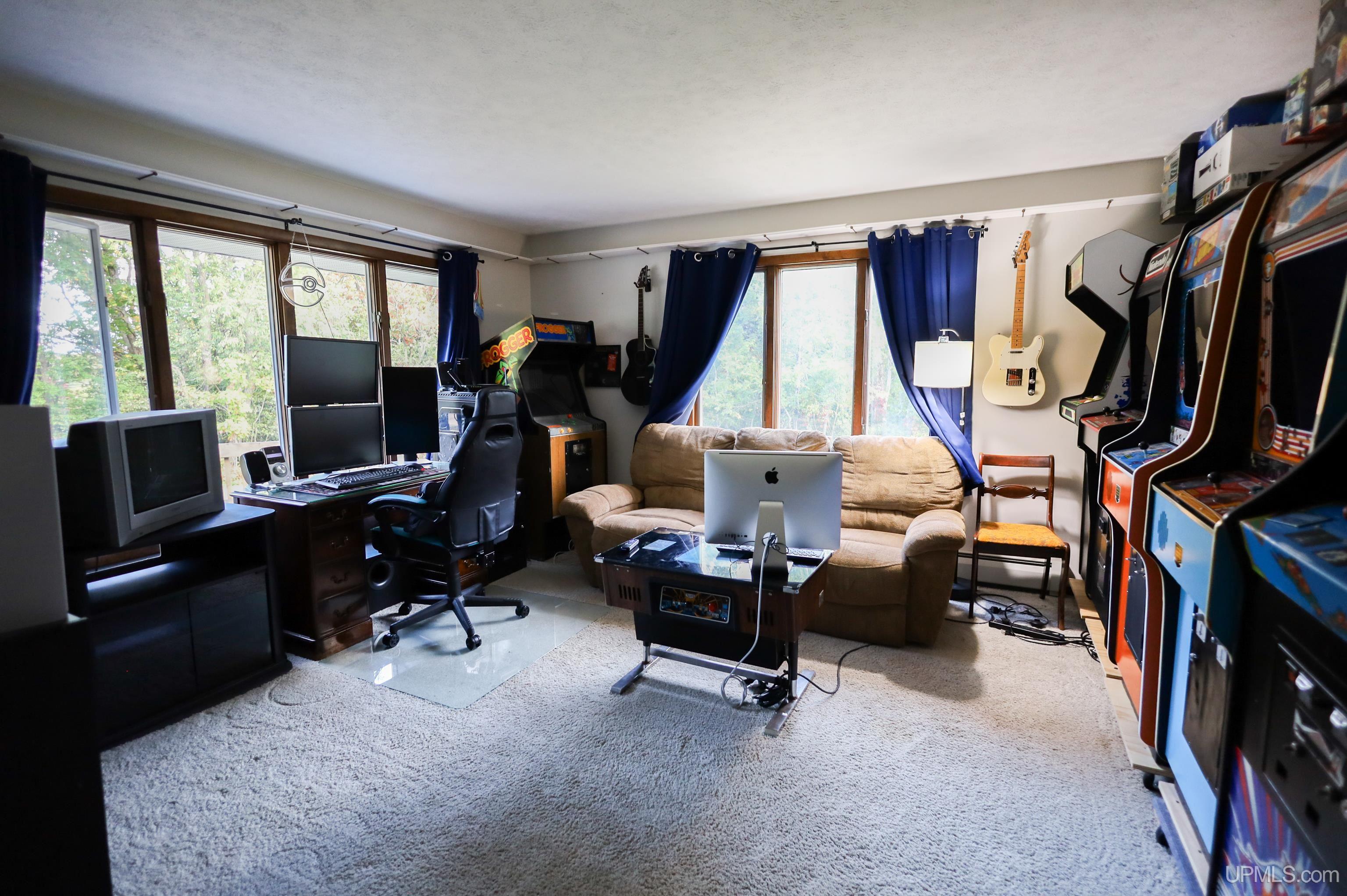 Photo 3 of Single family home for sale at 118 Johnson Rd, Negaunee, MI 49866 | MLS# 50222417 | Listing updated on 2026-09-21