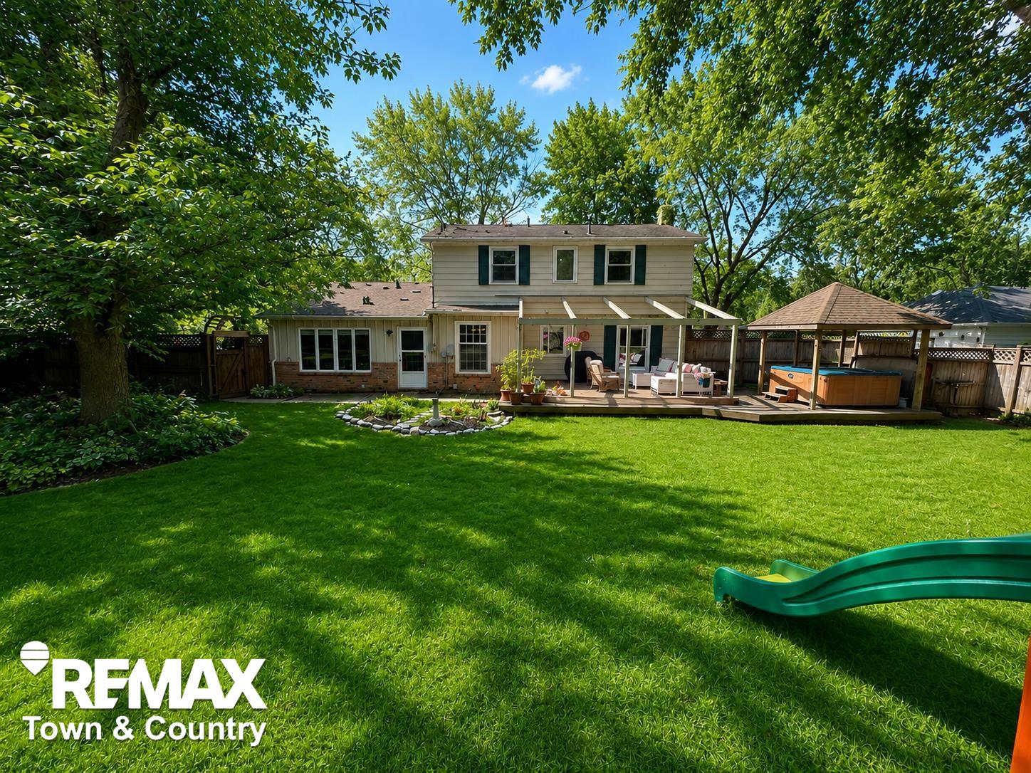 Photo 3 of Single family home for sale at 2516 Redwood Dr, Flushing, MI 48433 | MLS# 5050222421 | Listing updated on 2026-10-06