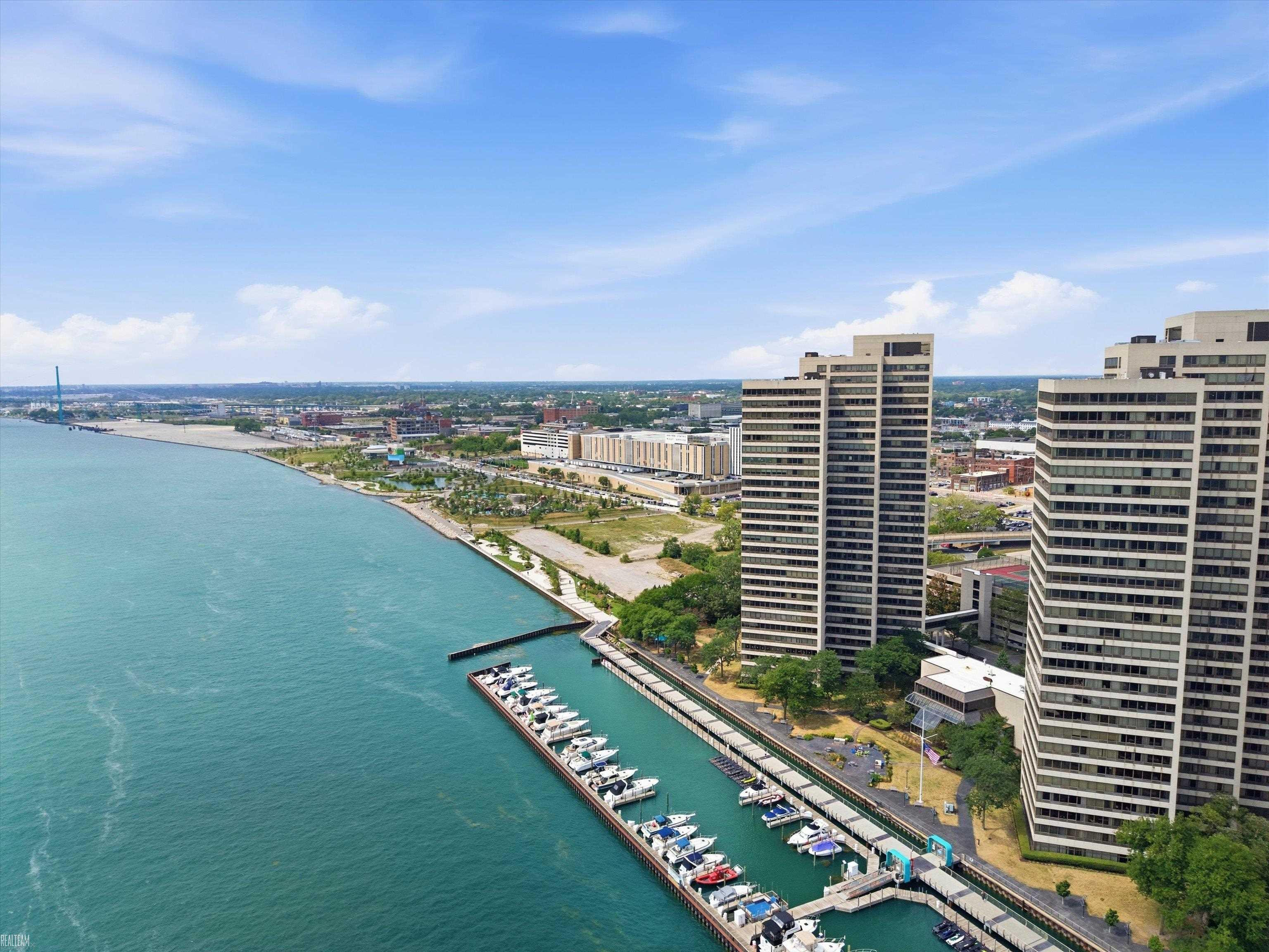 Photo 2 of Condo for sale at 1001 Jefferson Ave #1J, Detroit, MI 48226 | MLS# 50222438 | Listing updated on 2026-09-21