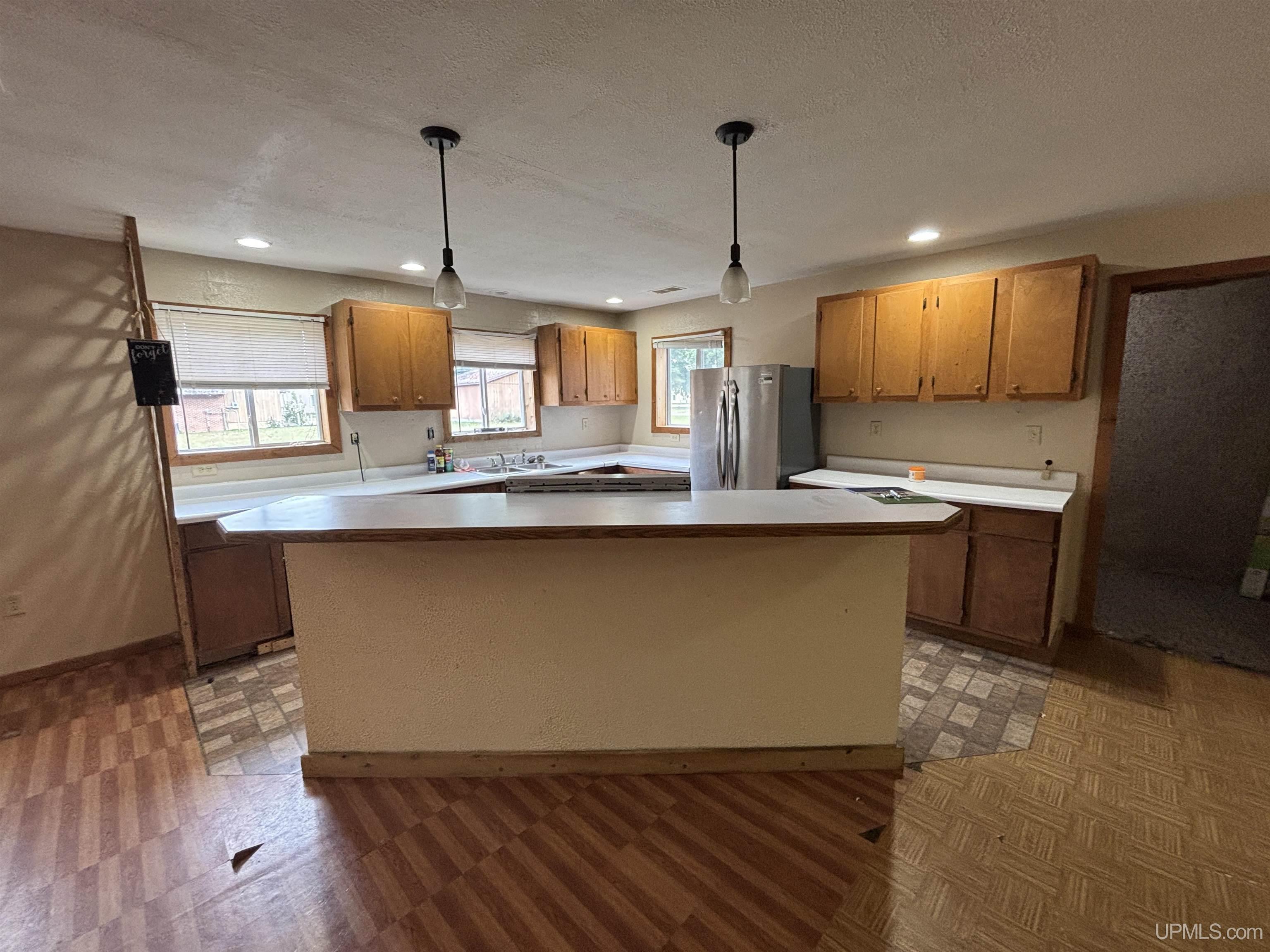 Photo 4 of Single family home for sale at 209 W John St, Newberry, MI 49868 | MLS# 50222449 | Listing updated on 2026-09-21