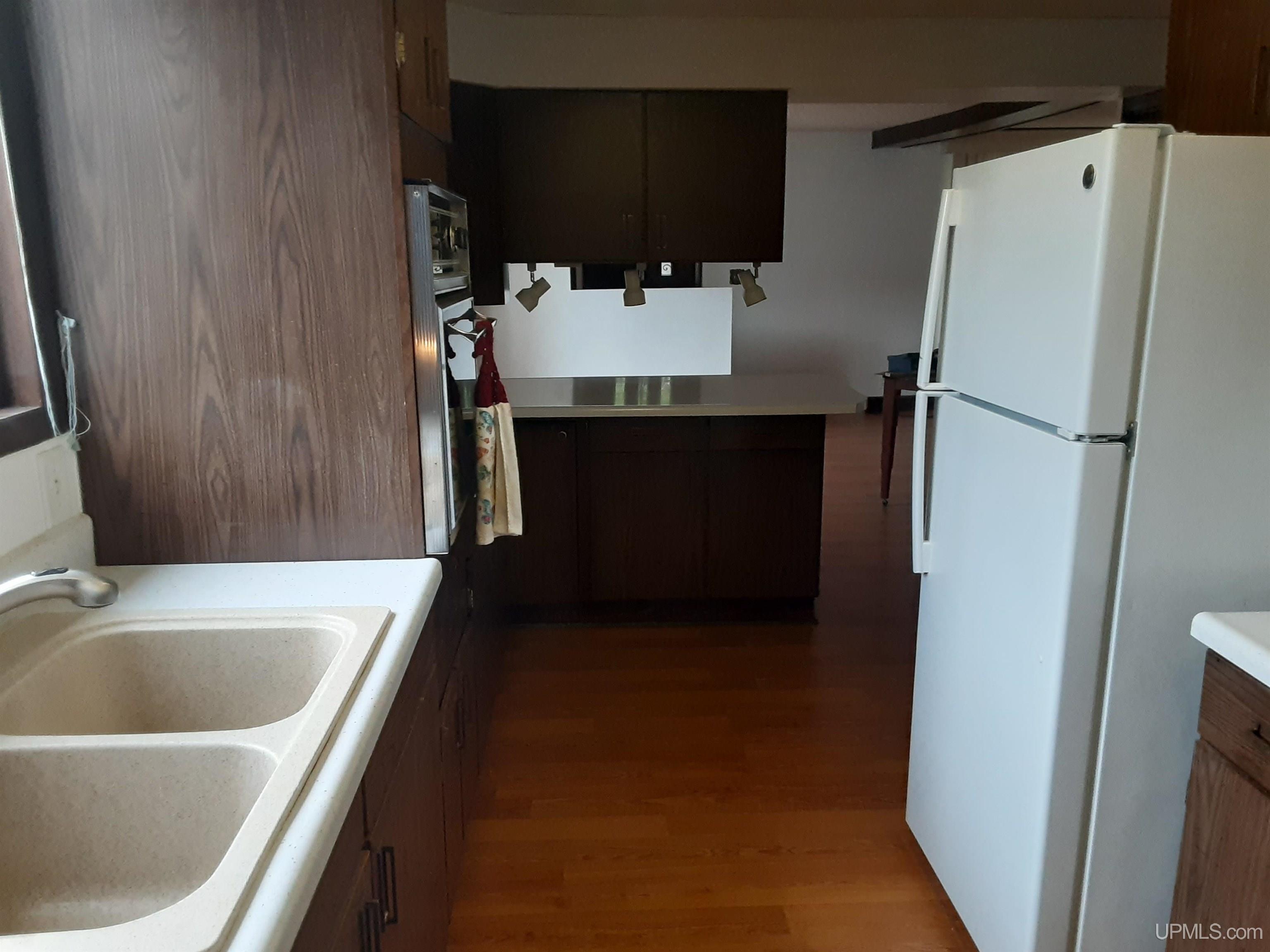 Photo 3 of Single family home for sale at 707 Van Buskirk Rd, Ironwood, MI 49938 | MLS# 50222454 | Listing updated on 2026-09-21