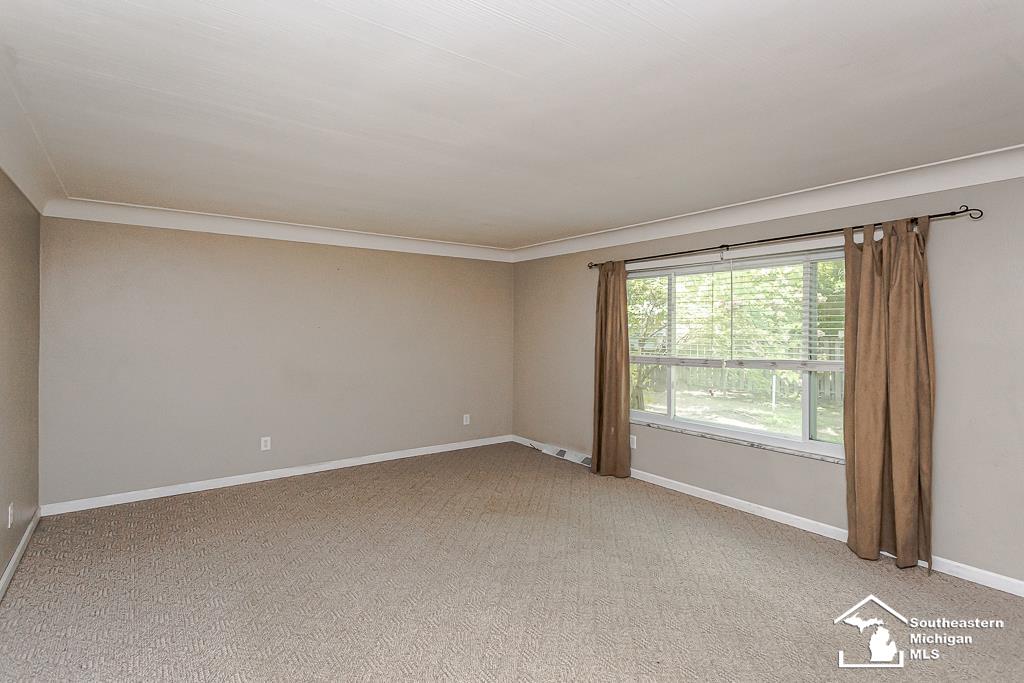 Photo 2 of Single family home for sale at 7679 Apache Trl, Temperance, MI 48182 | MLS# 57050222456 | Listing updated on 2026-09-25
