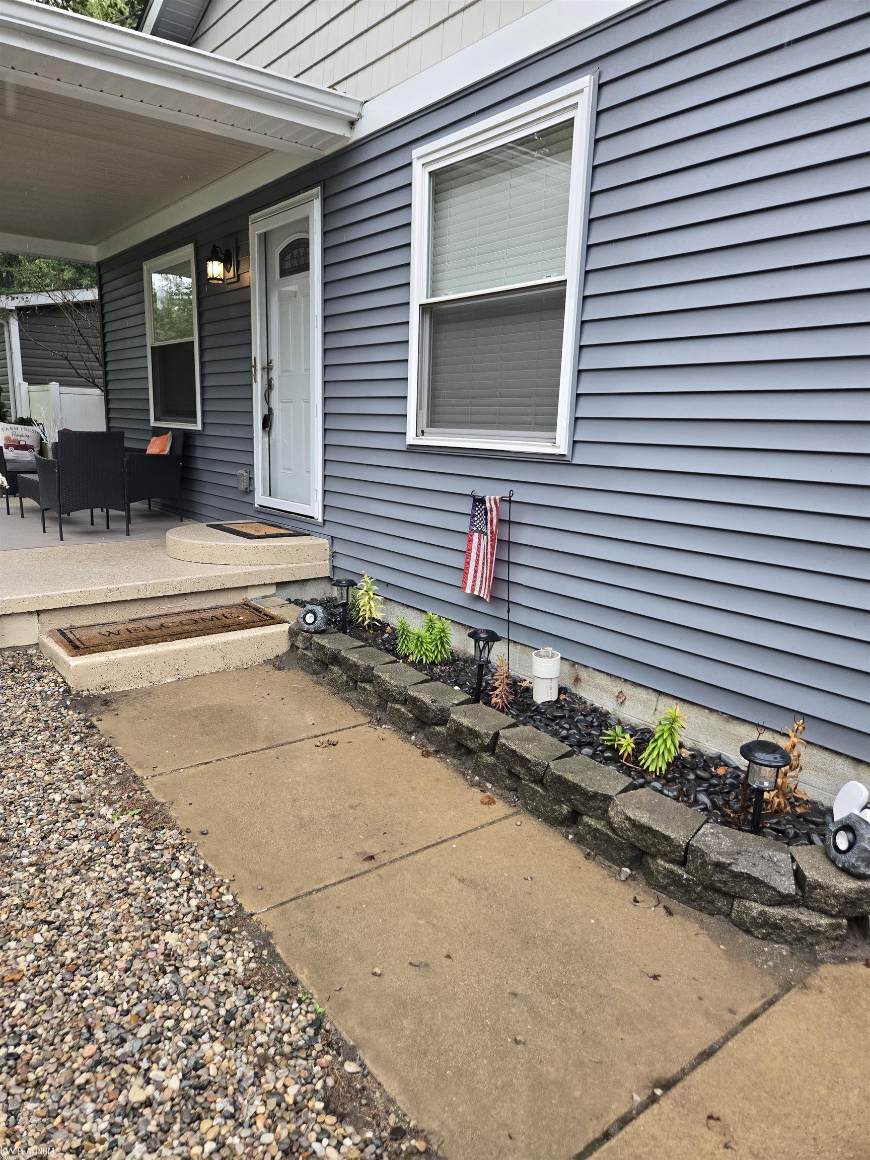 Photo 3 of Single family home for sale at 9407 Lakepointe Blvd, Clay, MI 48001 | MLS# 58050222484 | Listing updated on 2026-09-30