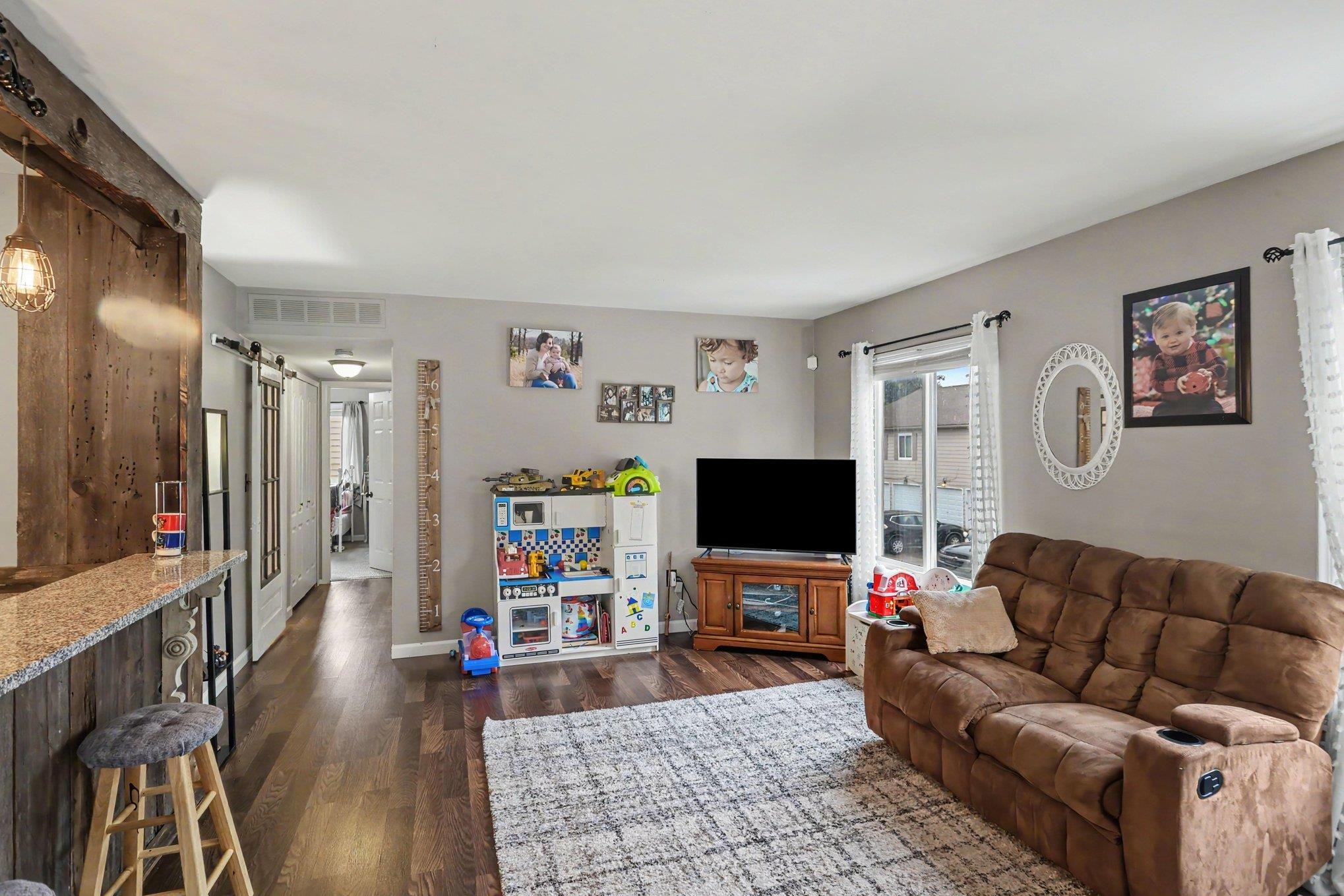 Photo 4 of Single family home for sale at 8316 N Genesee Rd, Mount Morris, MI 48458 | MLS# 61050222514 | Listing updated on 2026-09-22