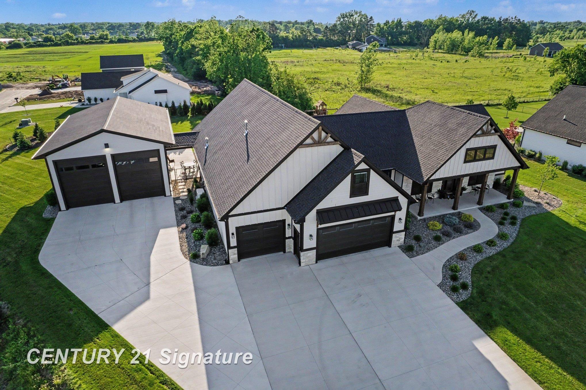 Photo 2 of Single family home for sale at 8795 Copper Ct, Tittabawassee Township Saginaw, MI 48623 | MLS# 61050222517 | Listing updated on 2026-09-22