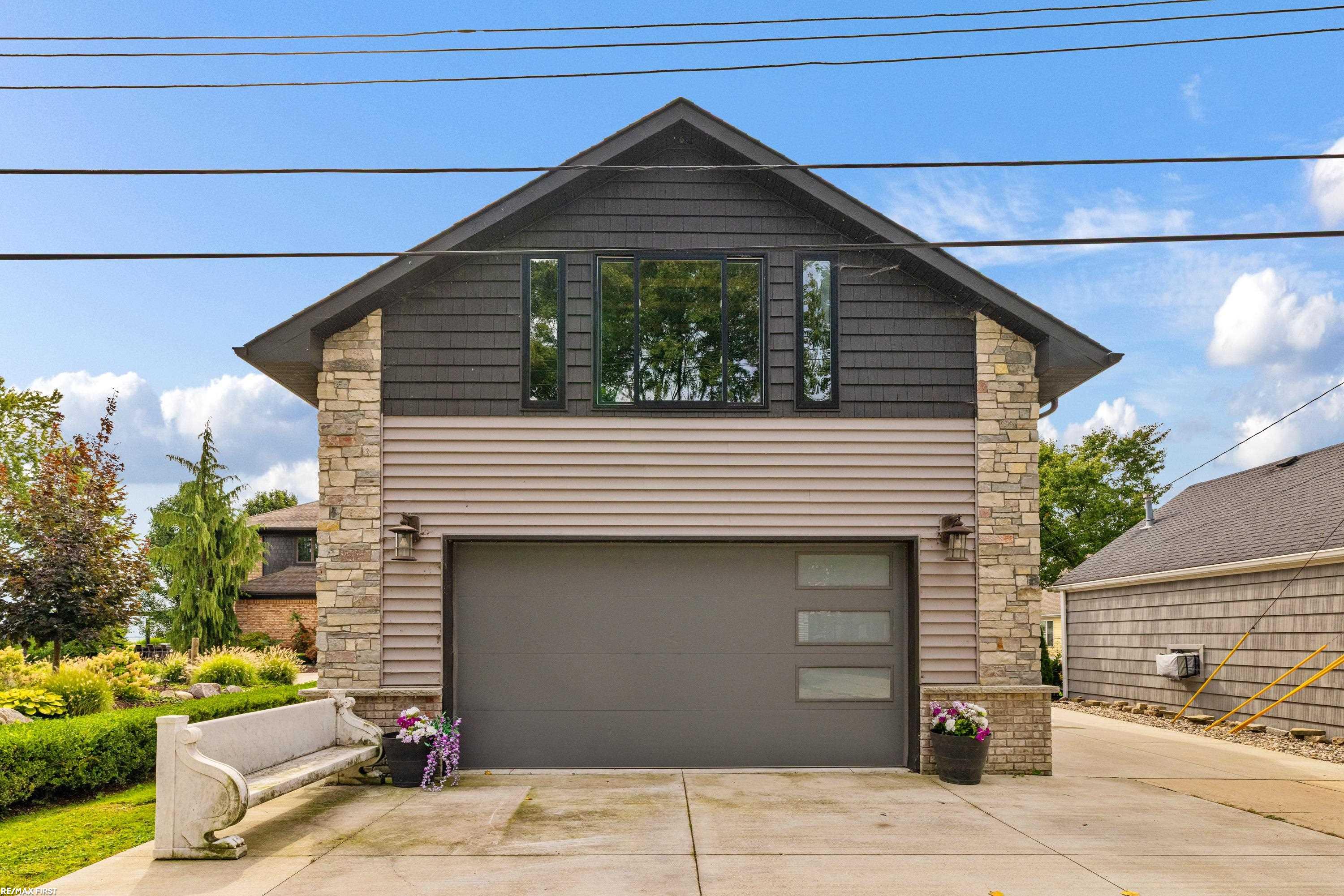 Photo 3 of Single family home for sale at 35530 Hamer St, New Baltimore, MI 48047 | MLS# 58050222560 | Listing updated on 2026-10-07