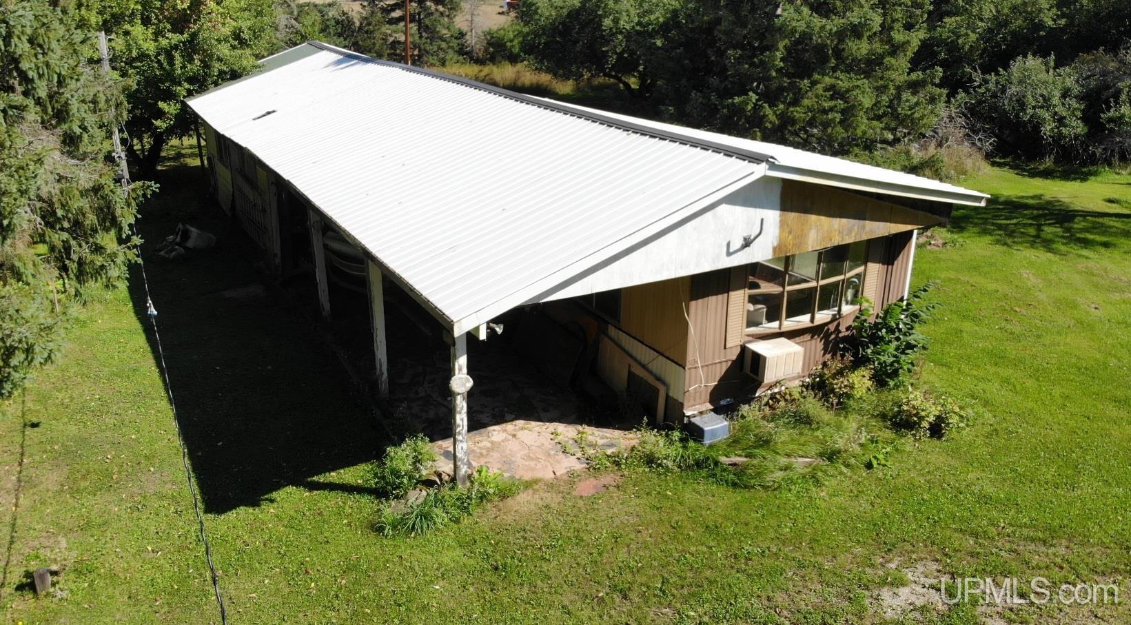 Photo 3 of Single family home for sale at 24423 Clayco Rd, Pelkie, MI 49958 | MLS# 50222591 | Listing updated on 2026-09-22