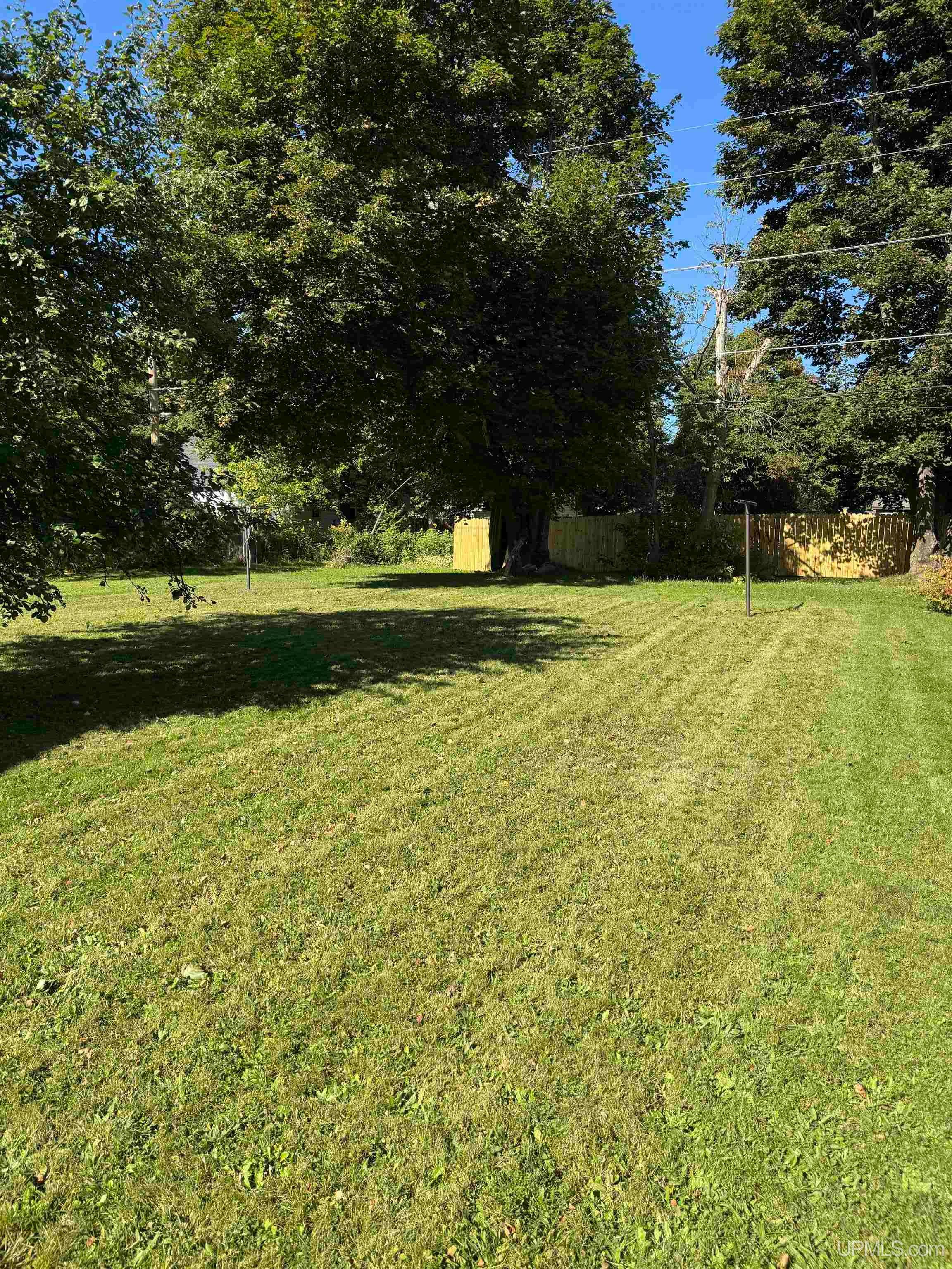 Photo 3 of Single family home for sale at 531 Iroquois St, Laurium, MI 49913 | MLS# 50222607 | Listing updated on 2026-10-05