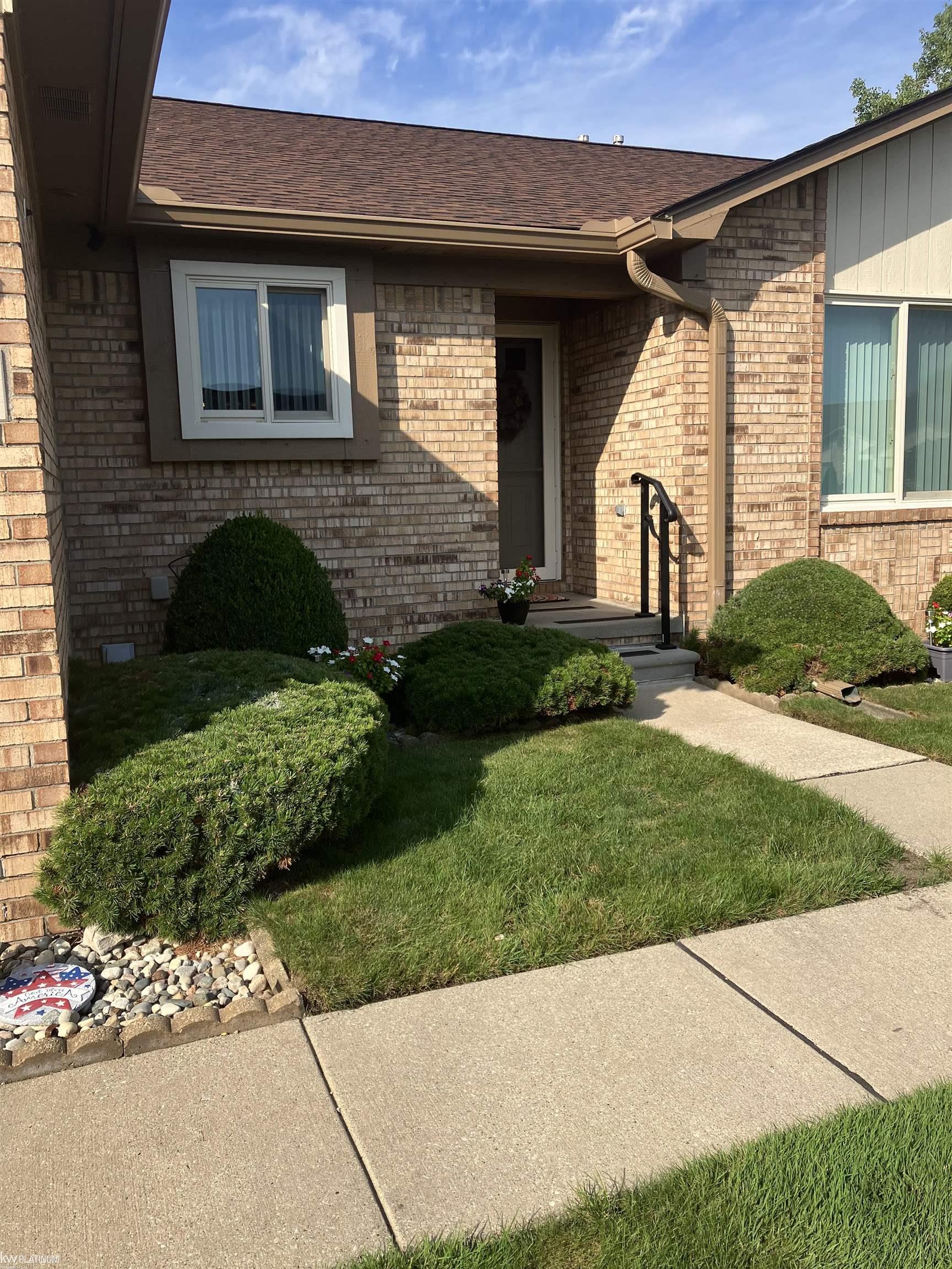 Photo 1 of Sale Pending at 26165 Markiegrove Dr, Chesterfield, MI 48051 | MLS# 58050222610 | Listing updated on 2026-09-30