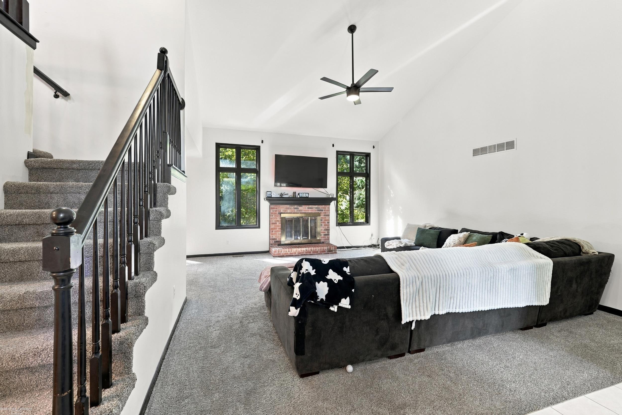 Photo 3 of Single family home for sale at 80131 Hipp Rd, Bruce Twp, MI 48065 | MLS# 58050222638 | Listing updated on 2026-10-06
