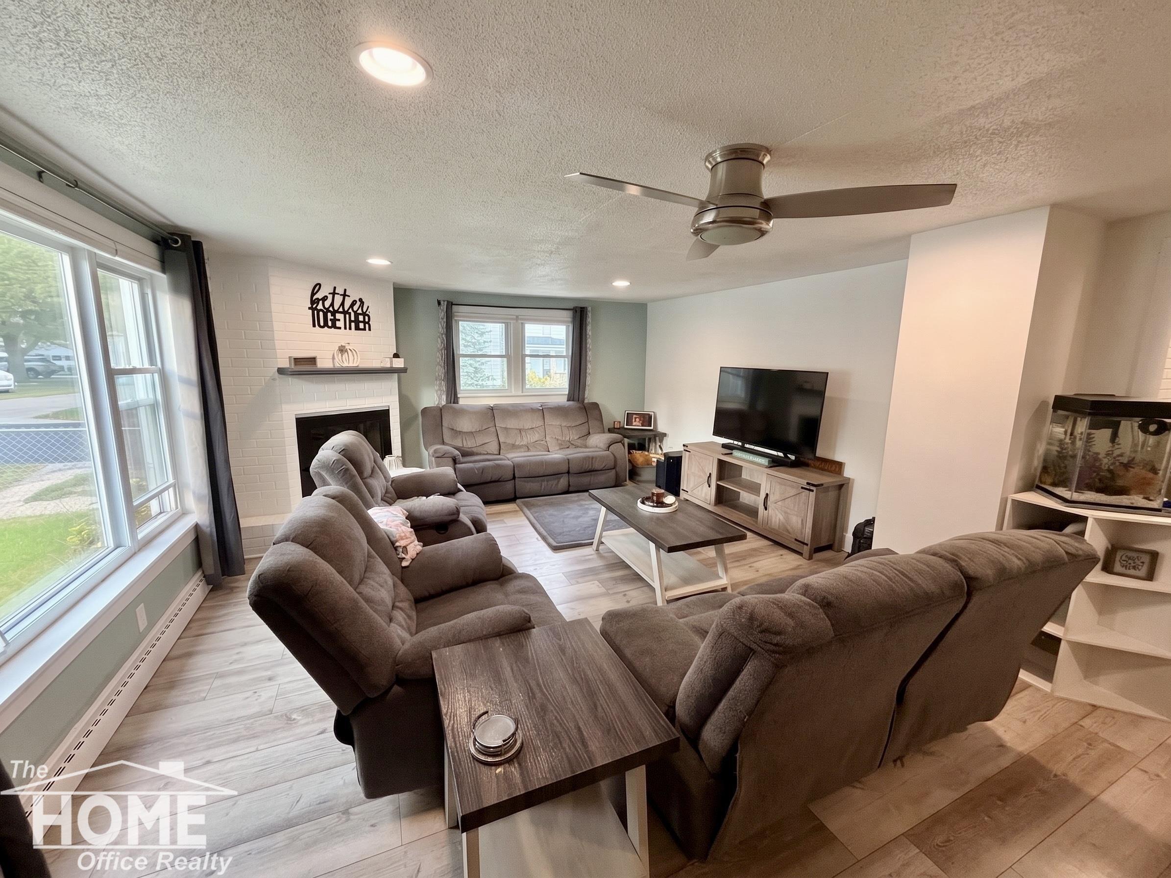 Photo 3 of Single family home for sale at 226 N Chapman St, Chesaning, MI 48616 | MLS# 5050222643 | Listing updated on 2026-09-22