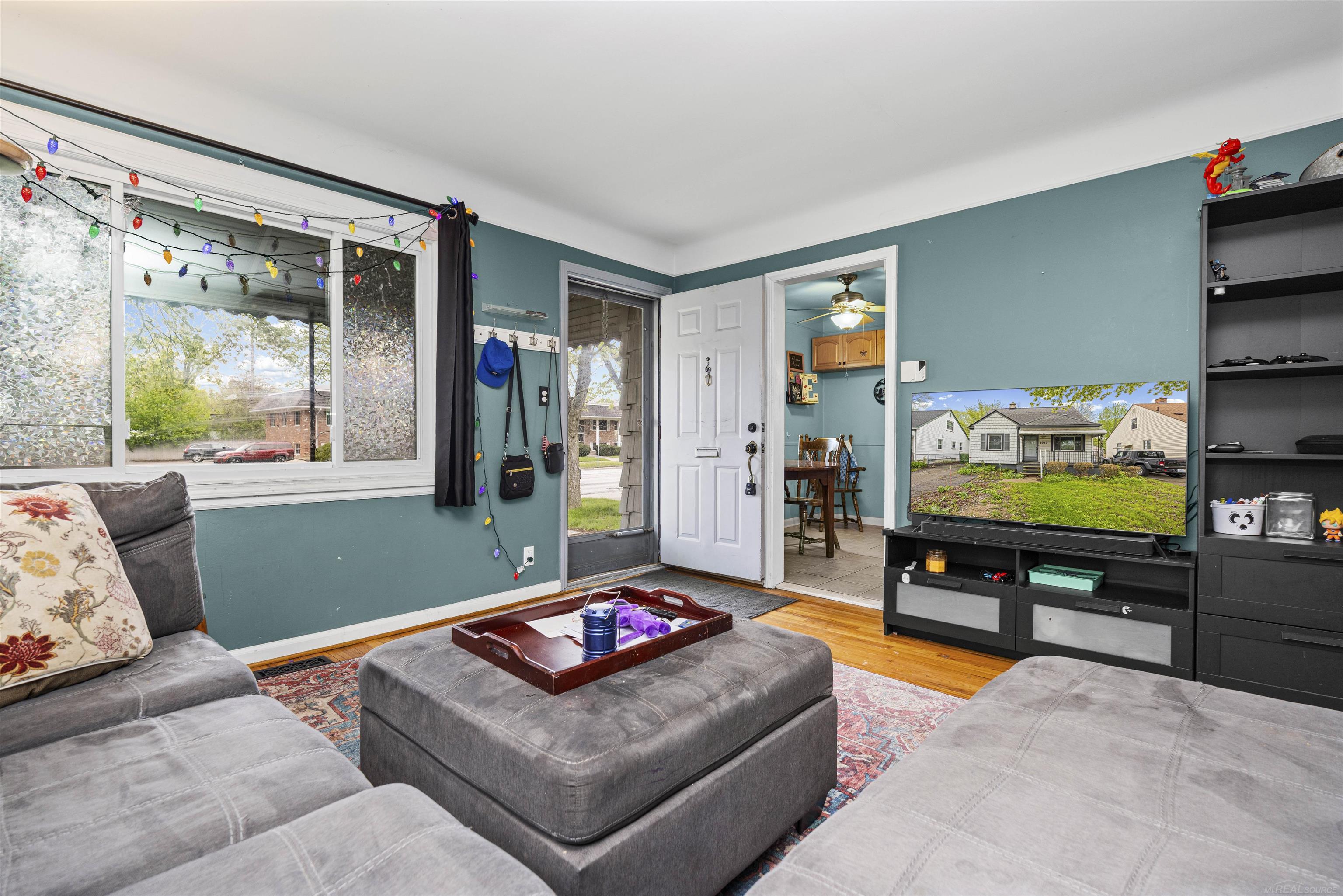 Photo 2 of Single family home for sale at 2980 Greenfield Rd, Berkley, MI 48072 | MLS# 58050222644 | Listing updated on 2026-10-02