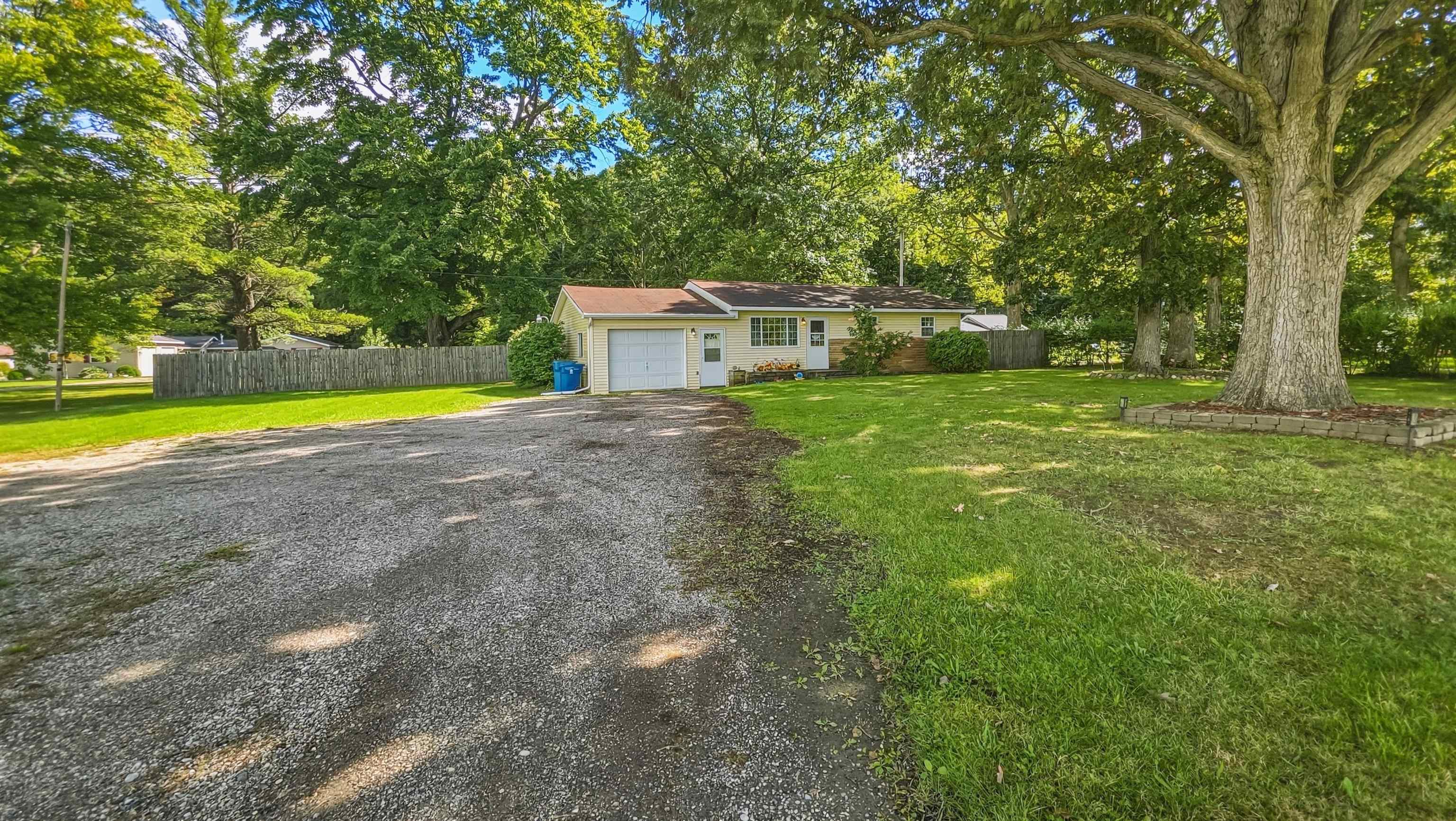 Photo 1 of Sale Pending at 13056 Nichols Rd, Montrose, MI 48457 | MLS# 5050222647 | Listing updated on 2026-09-29