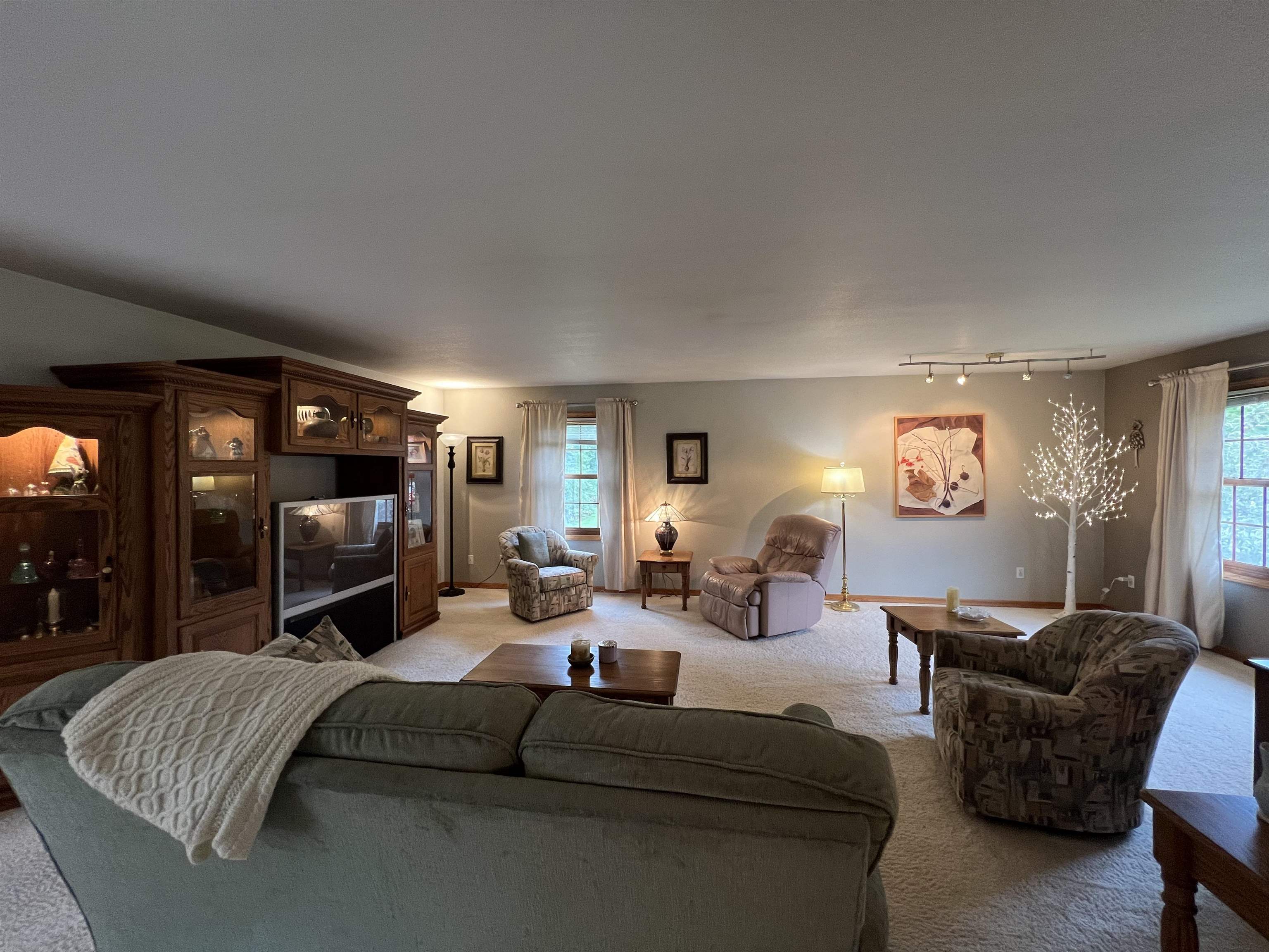 Photo 3 of Single family home for sale at 1140 E Townline Lake Rd, Harrison, MI 48625 | MLS# 50222648 | Listing updated on 2026-09-28