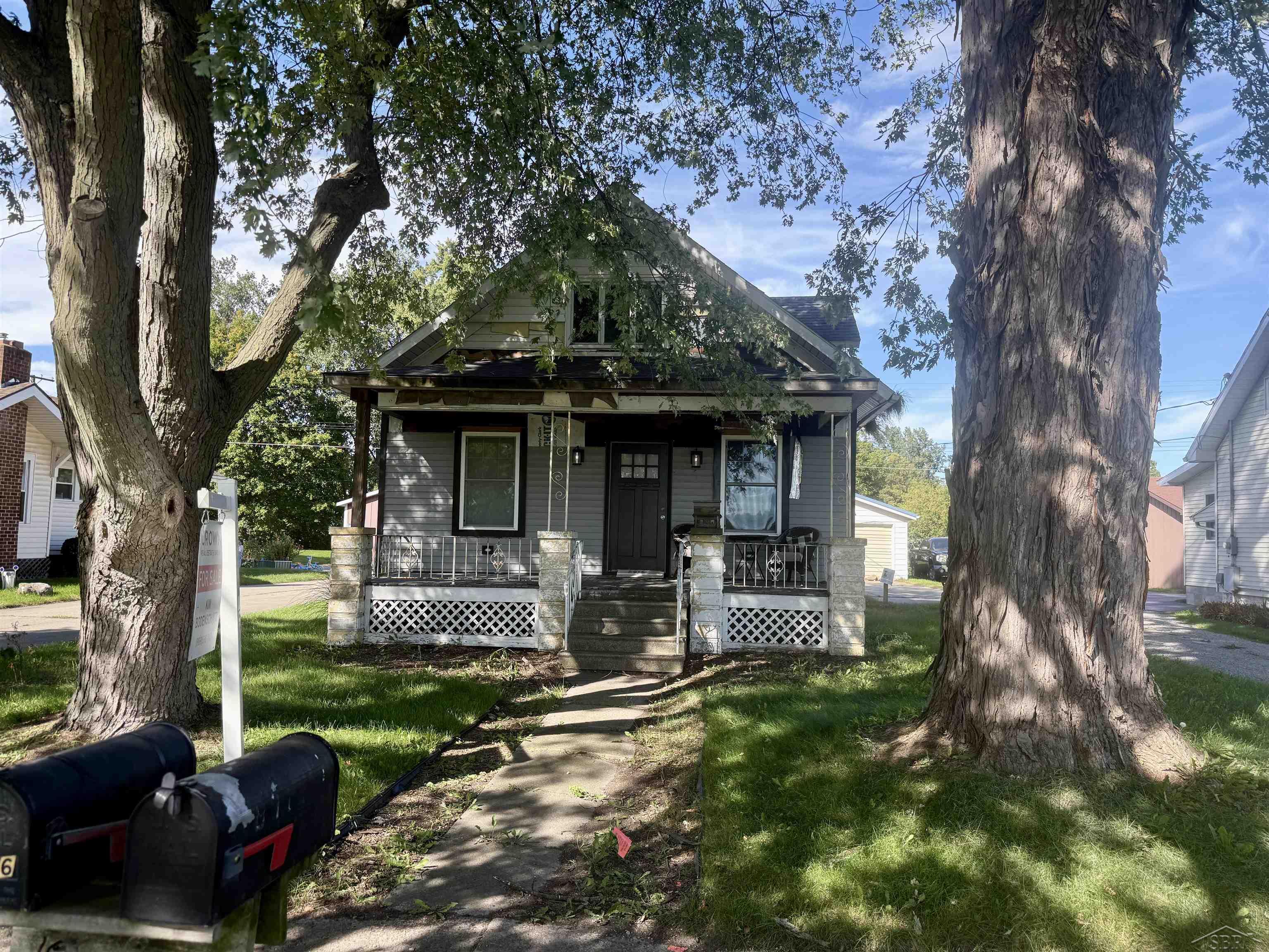 8916 Van Cleve Road