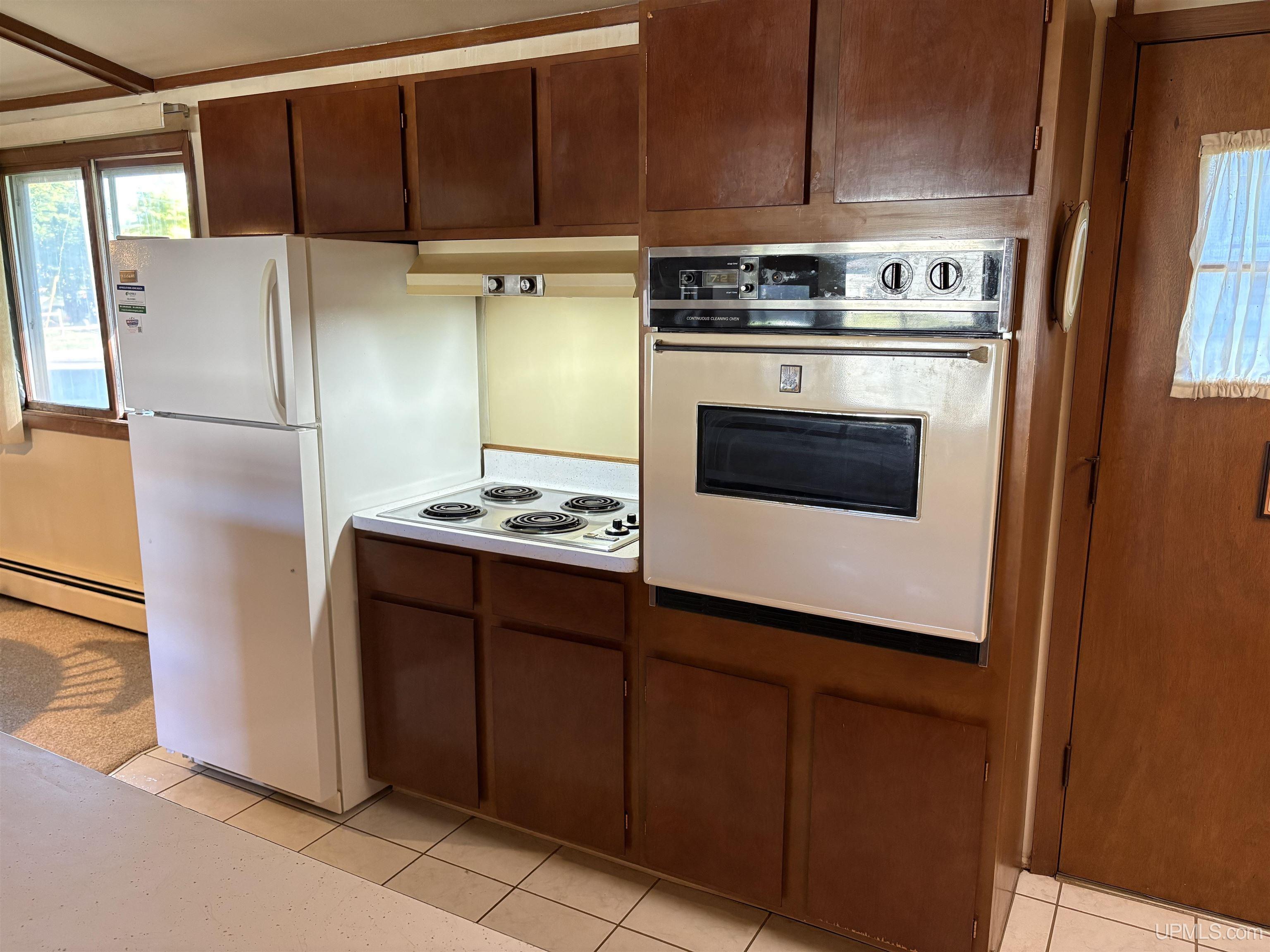 Photo 4 of Sale Pending at 733 Hedin Ave, Ironwood, MI 49938 | MLS# 50222670 | Listing updated on 2026-10-01