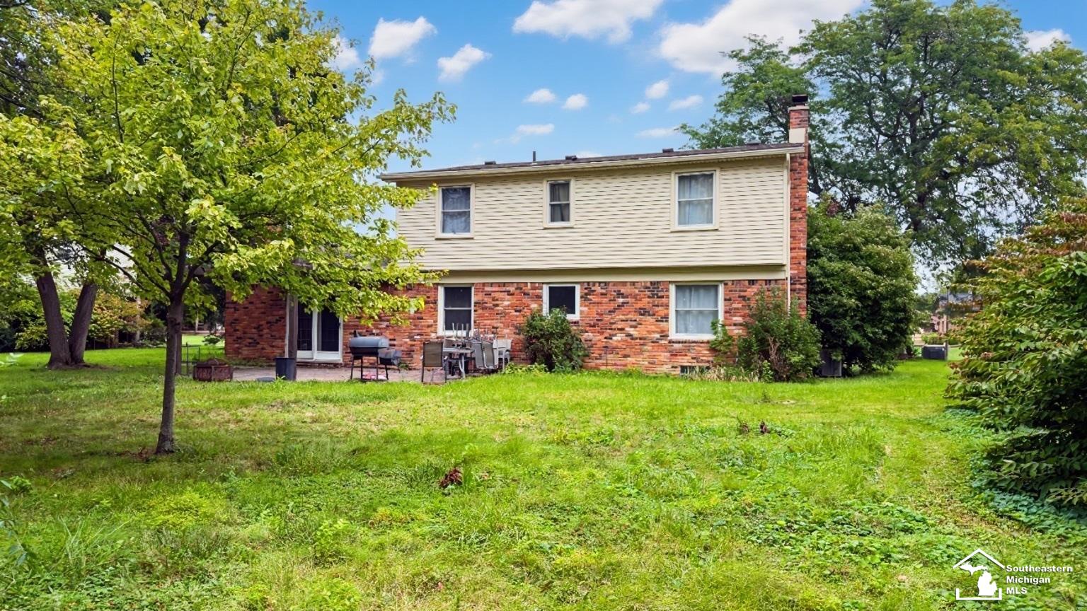 Photo 2 of Single family home for sale at 5481 Raven Pkwy St, Monroe, MI 48161 | MLS# 57050222674 | Listing updated on 2026-10-06