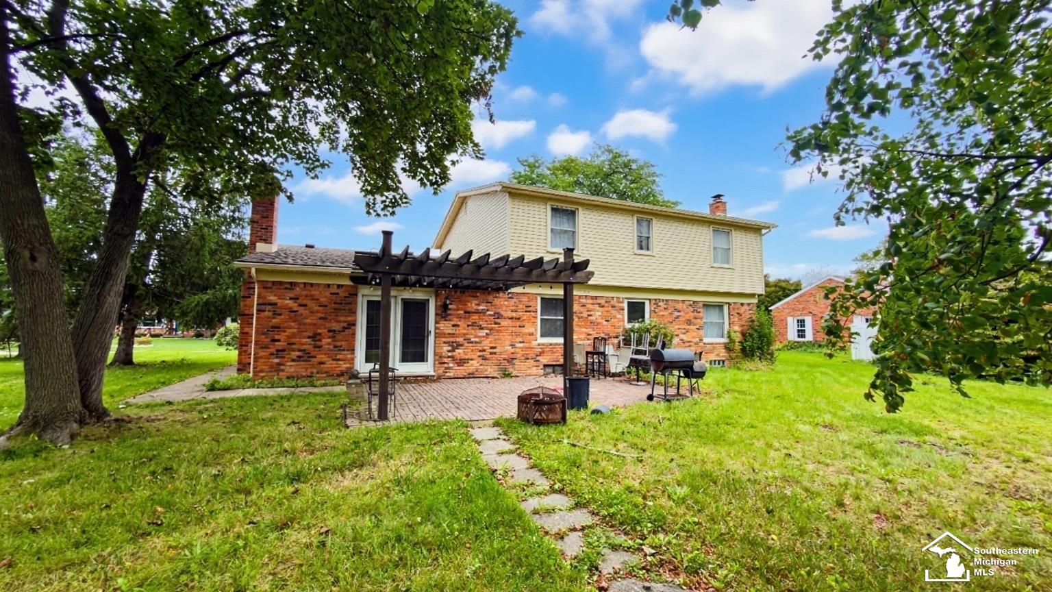 Photo 3 of Single family home for sale at 5481 Raven Pkwy St, Monroe, MI 48161 | MLS# 57050222674 | Listing updated on 2026-10-06