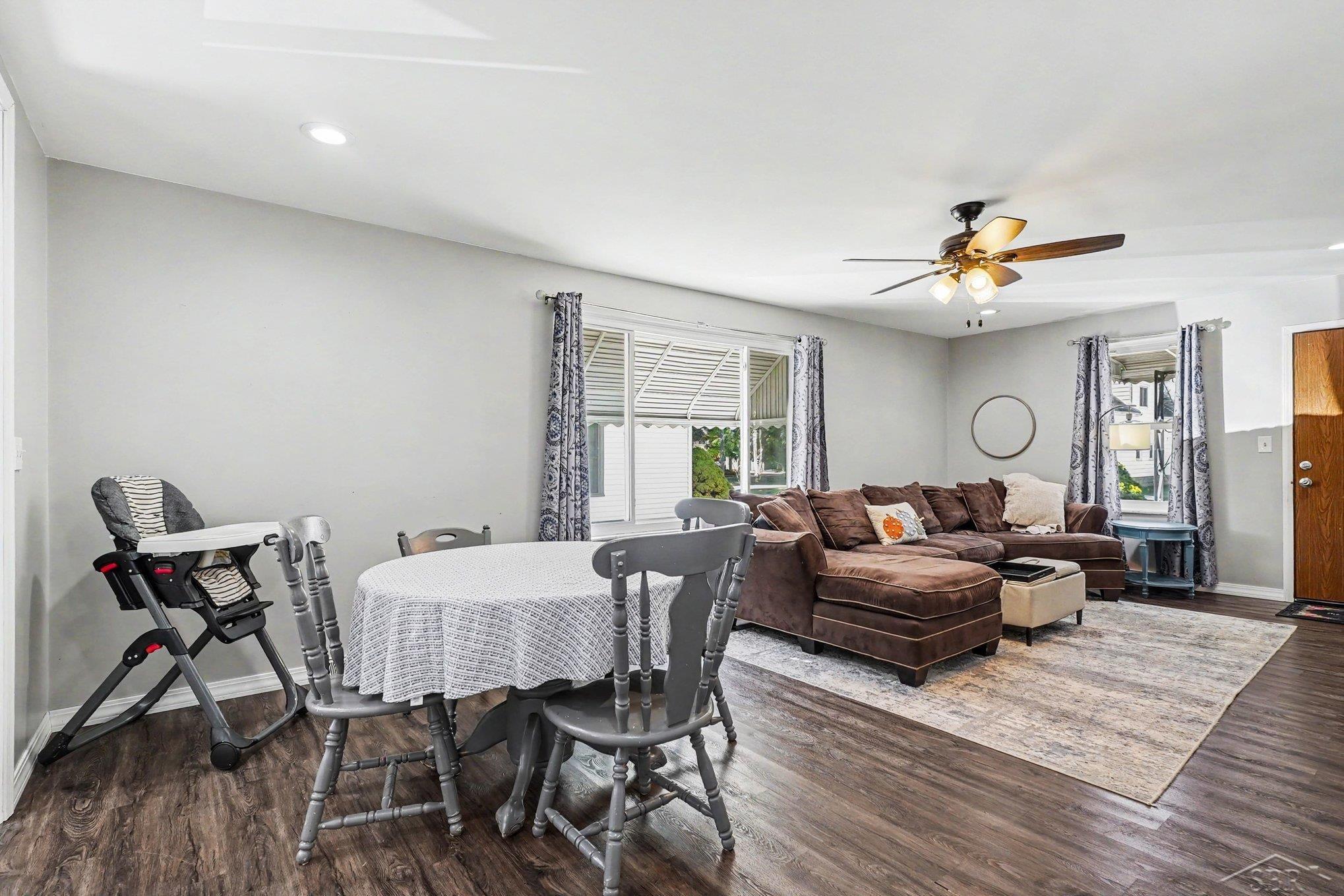 Photo 3 of Single family home for sale at 715 S Sheridan St, Bay City, MI 48708 | MLS# 61050222692 | Listing updated on 2026-10-07